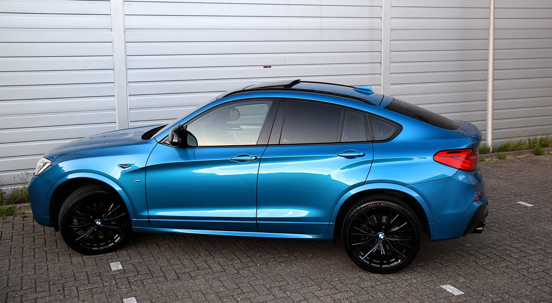 Foto van BMW X4 M40i