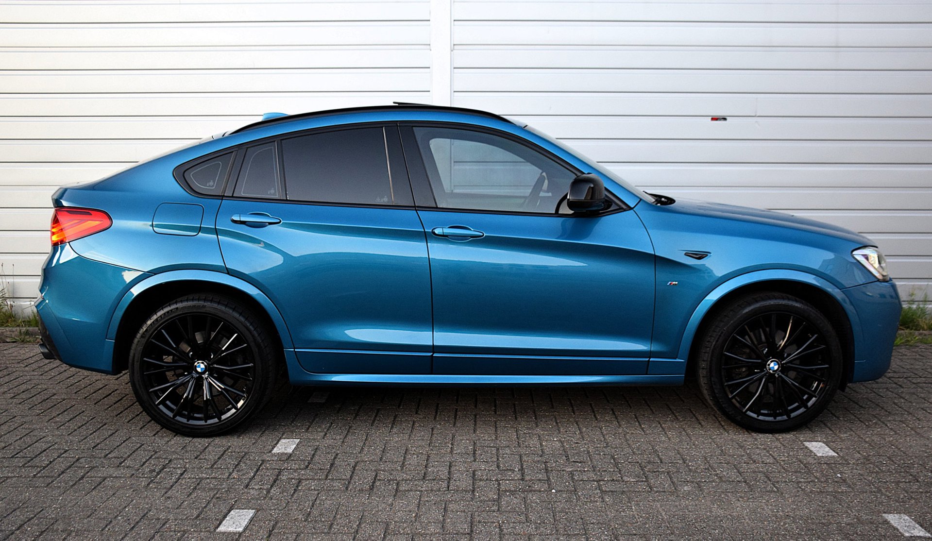 Foto van BMW X4 M40i