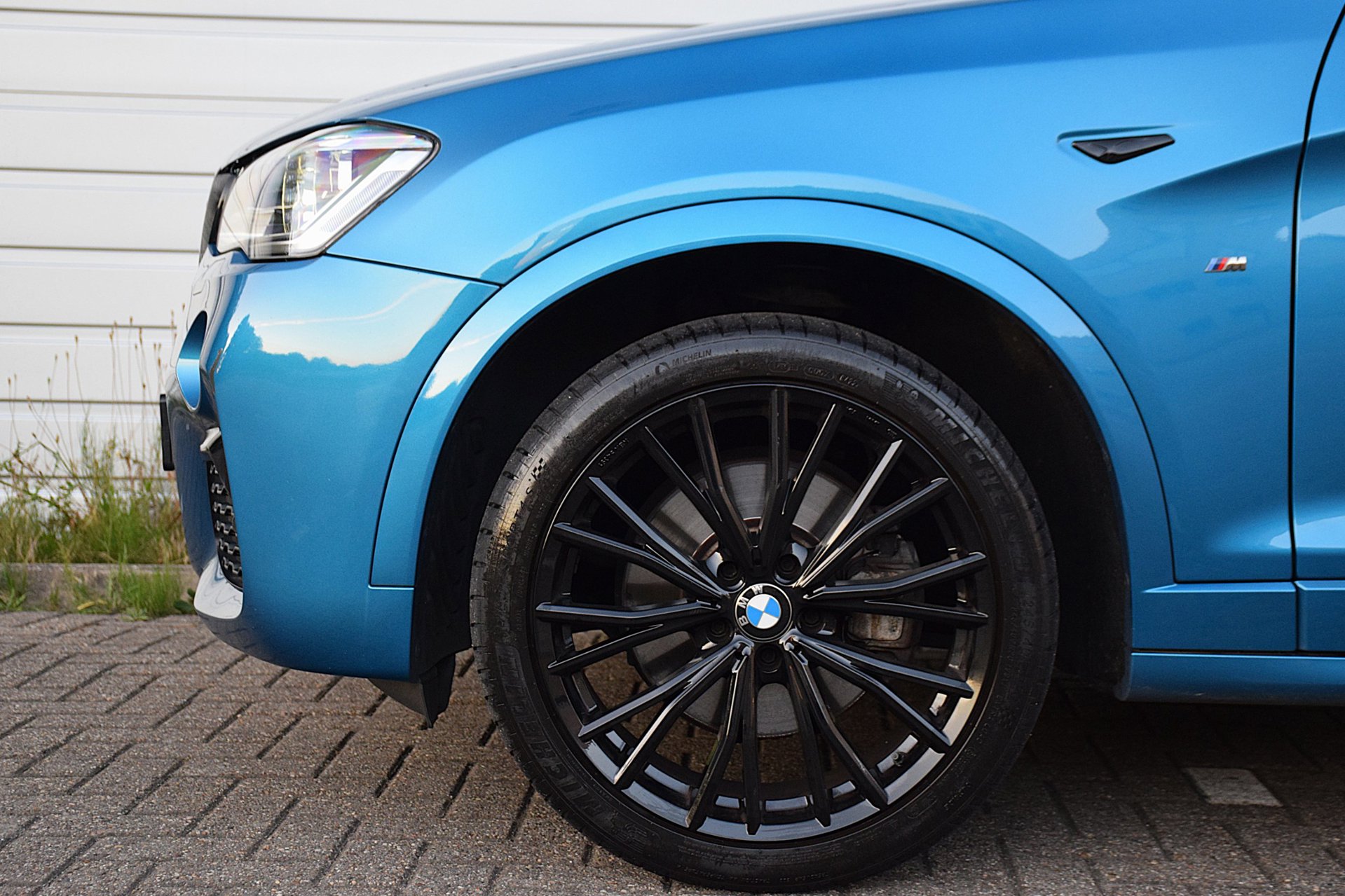 Foto van BMW X4 M40i
