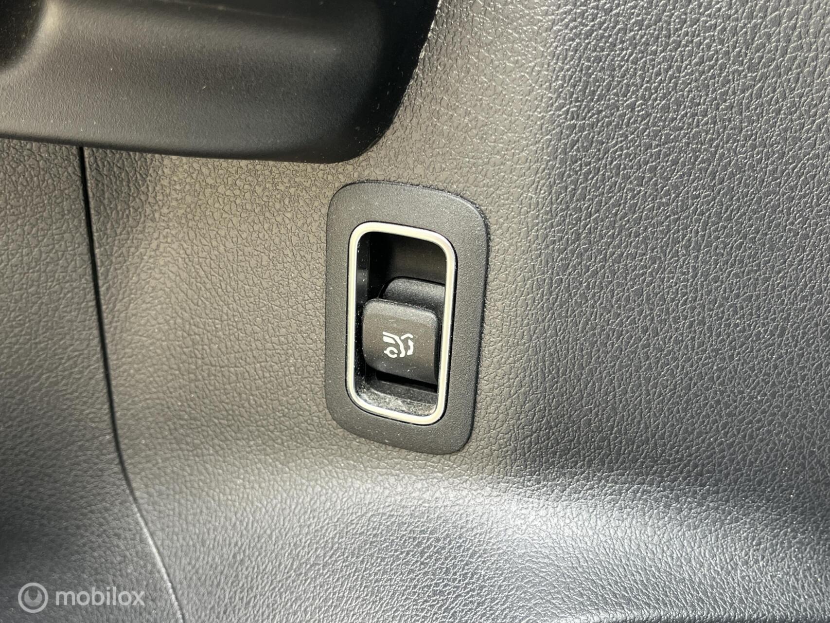 Foto van Mercedes-Benz B 200