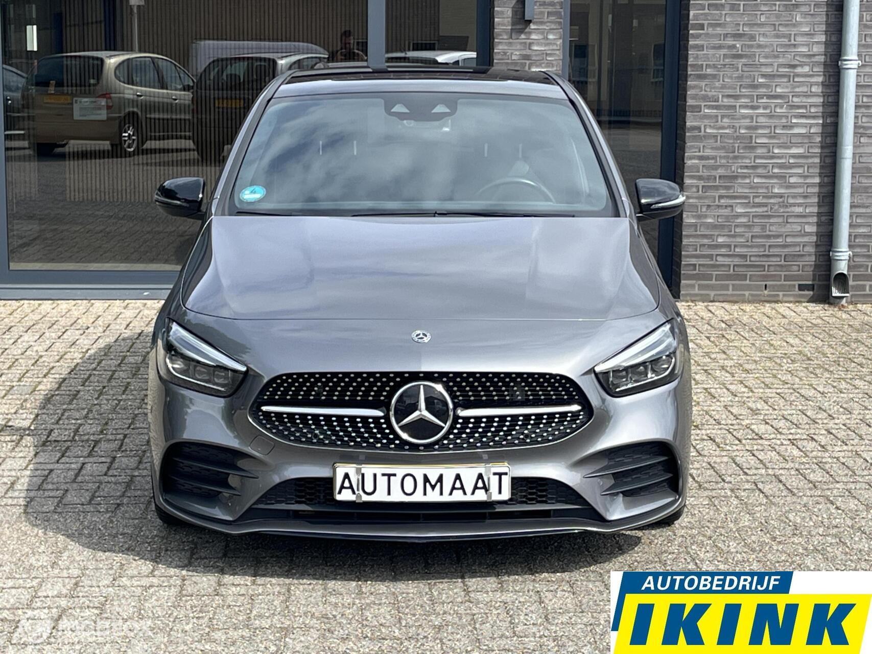 Foto van Mercedes-Benz B 200