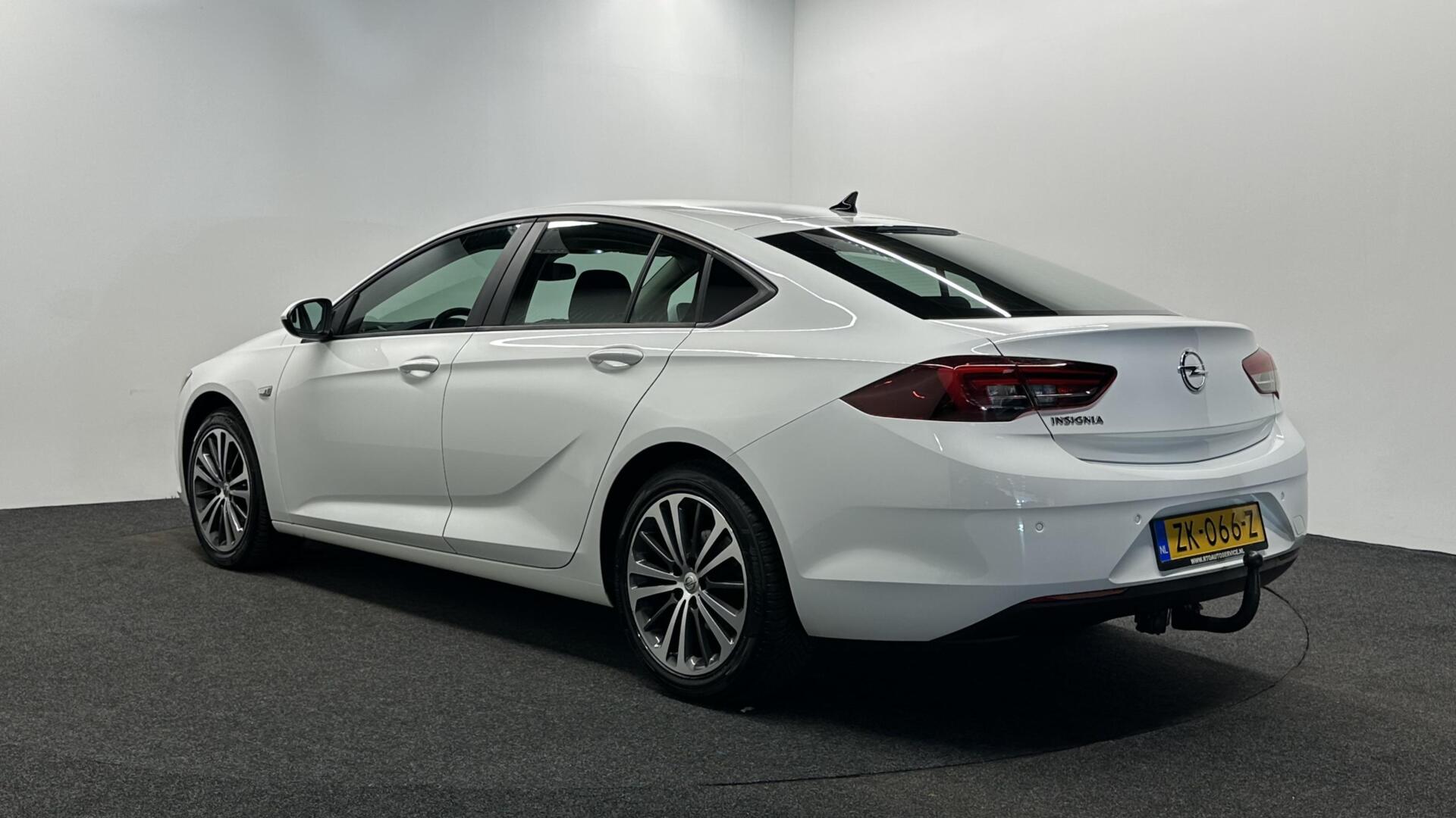 Foto van Opel Insignia Grand Sport