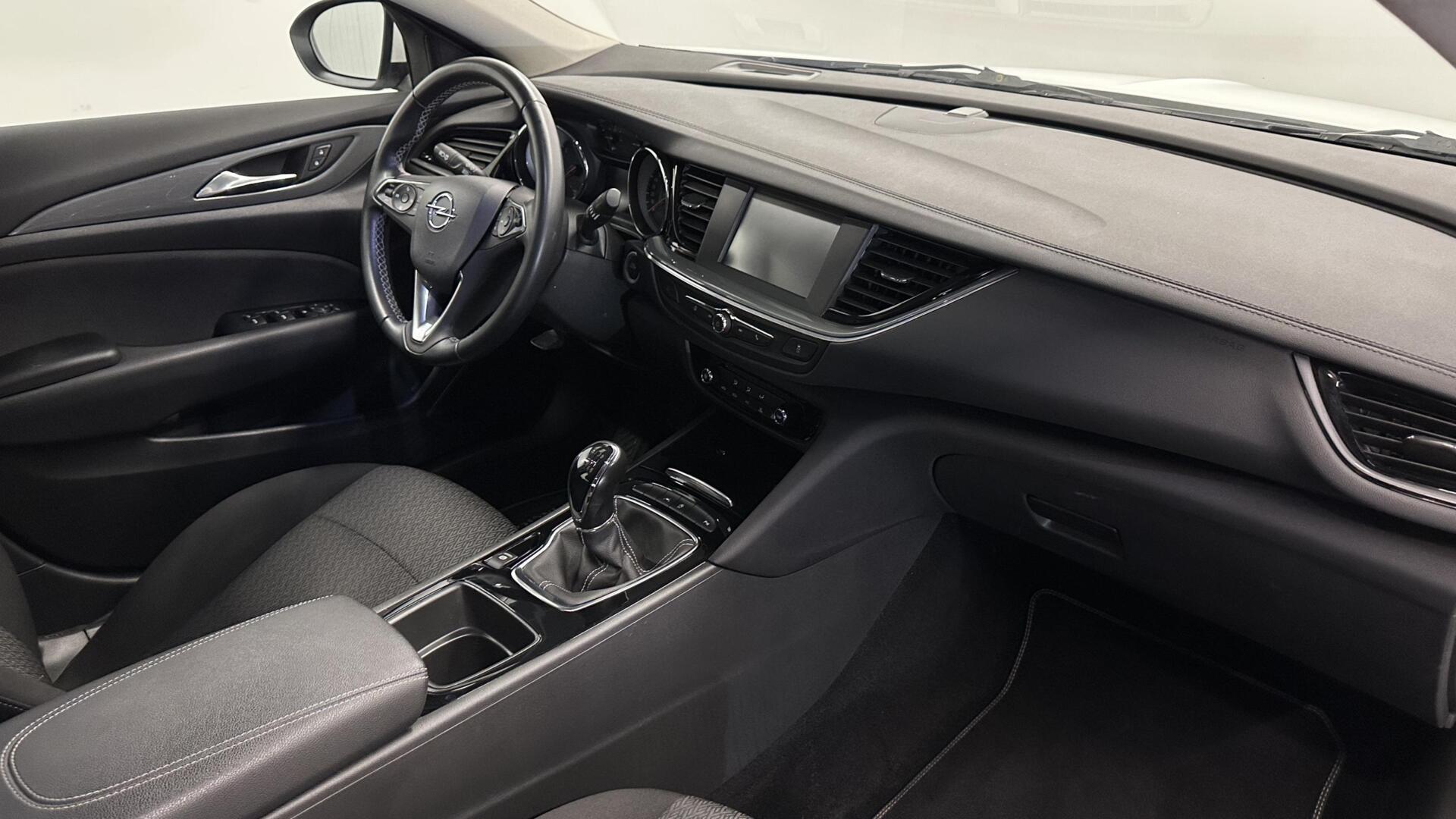 Foto van Opel Insignia Grand Sport