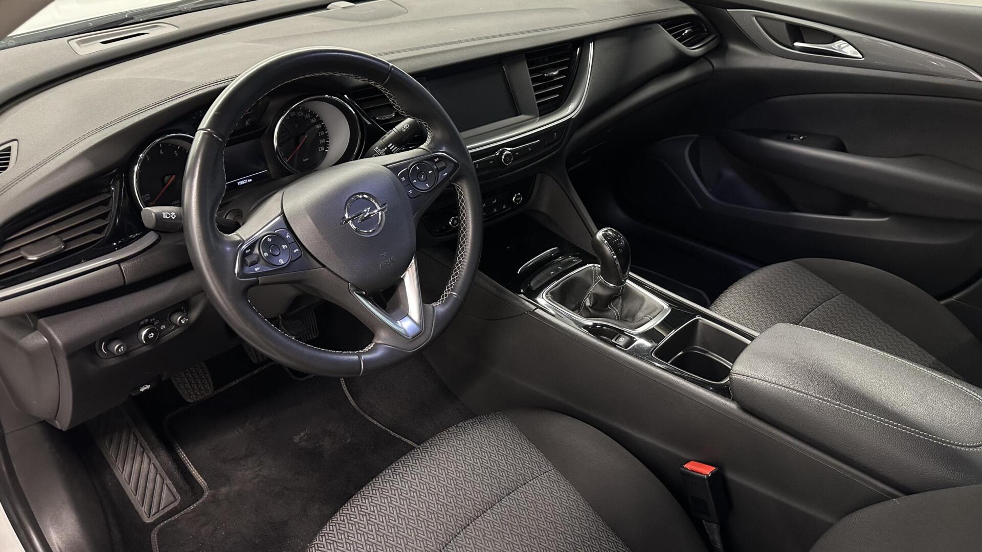 Foto van Opel Insignia Grand Sport