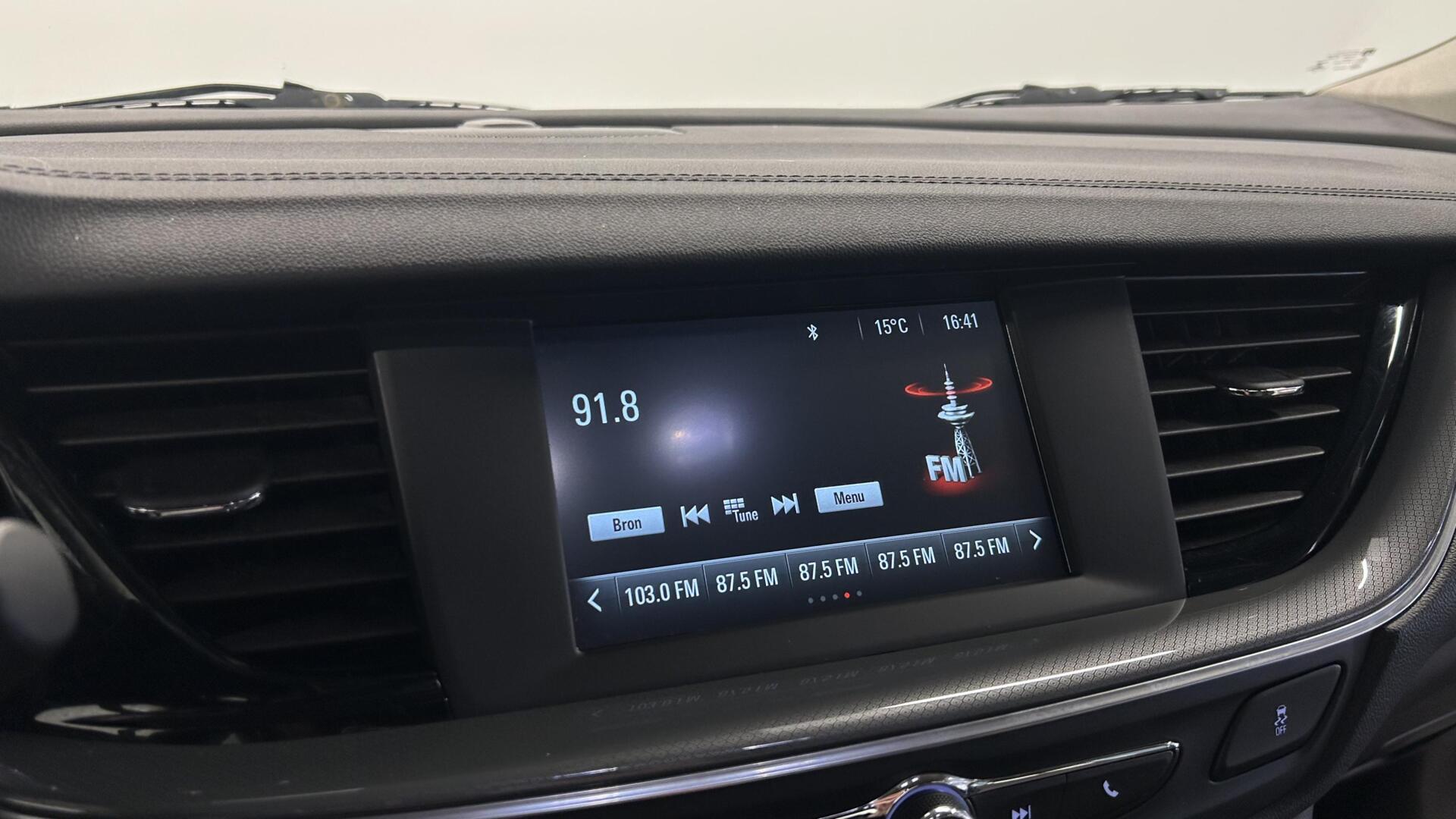Foto van Opel Insignia Grand Sport