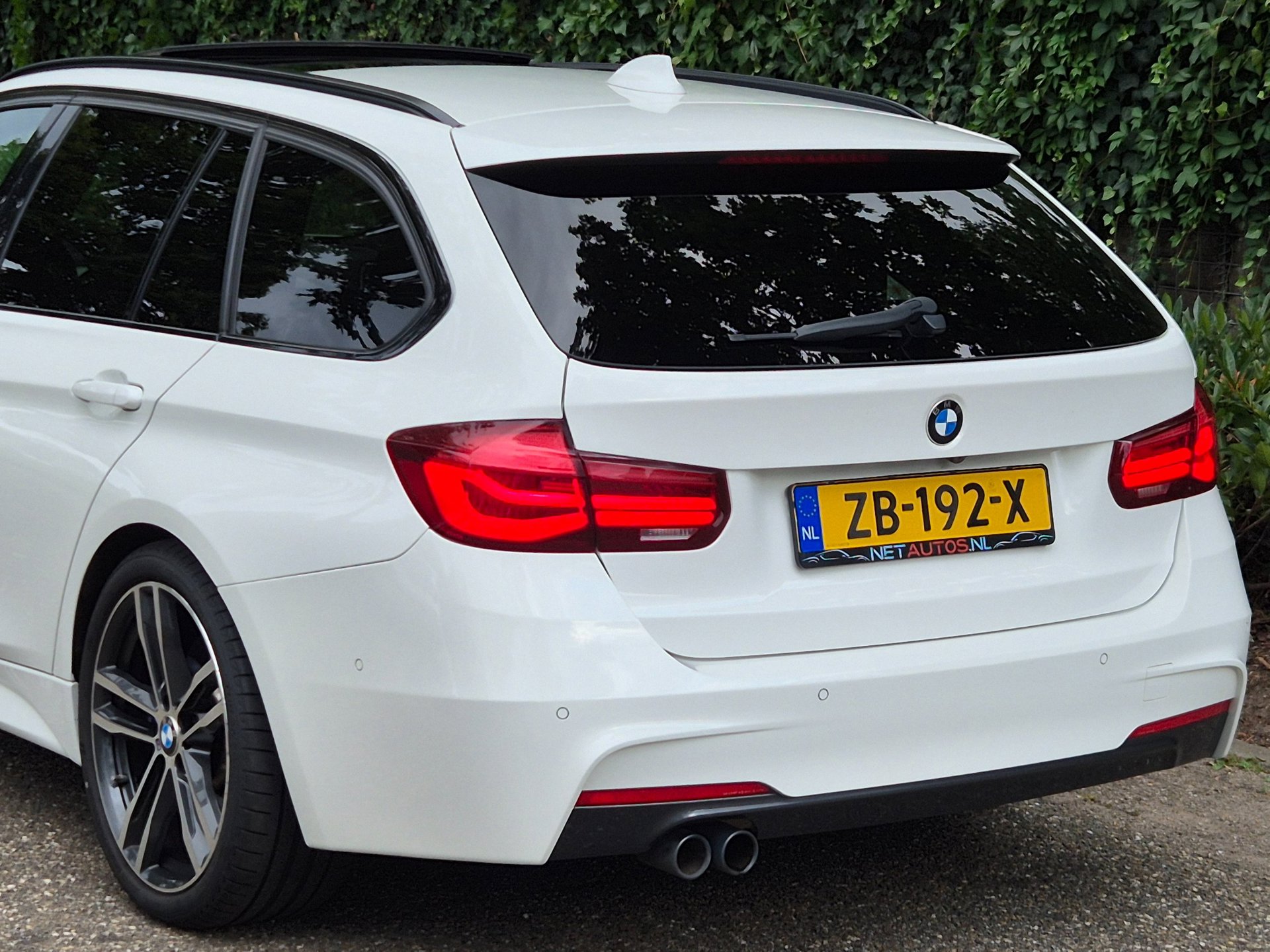 Foto van BMW 320i