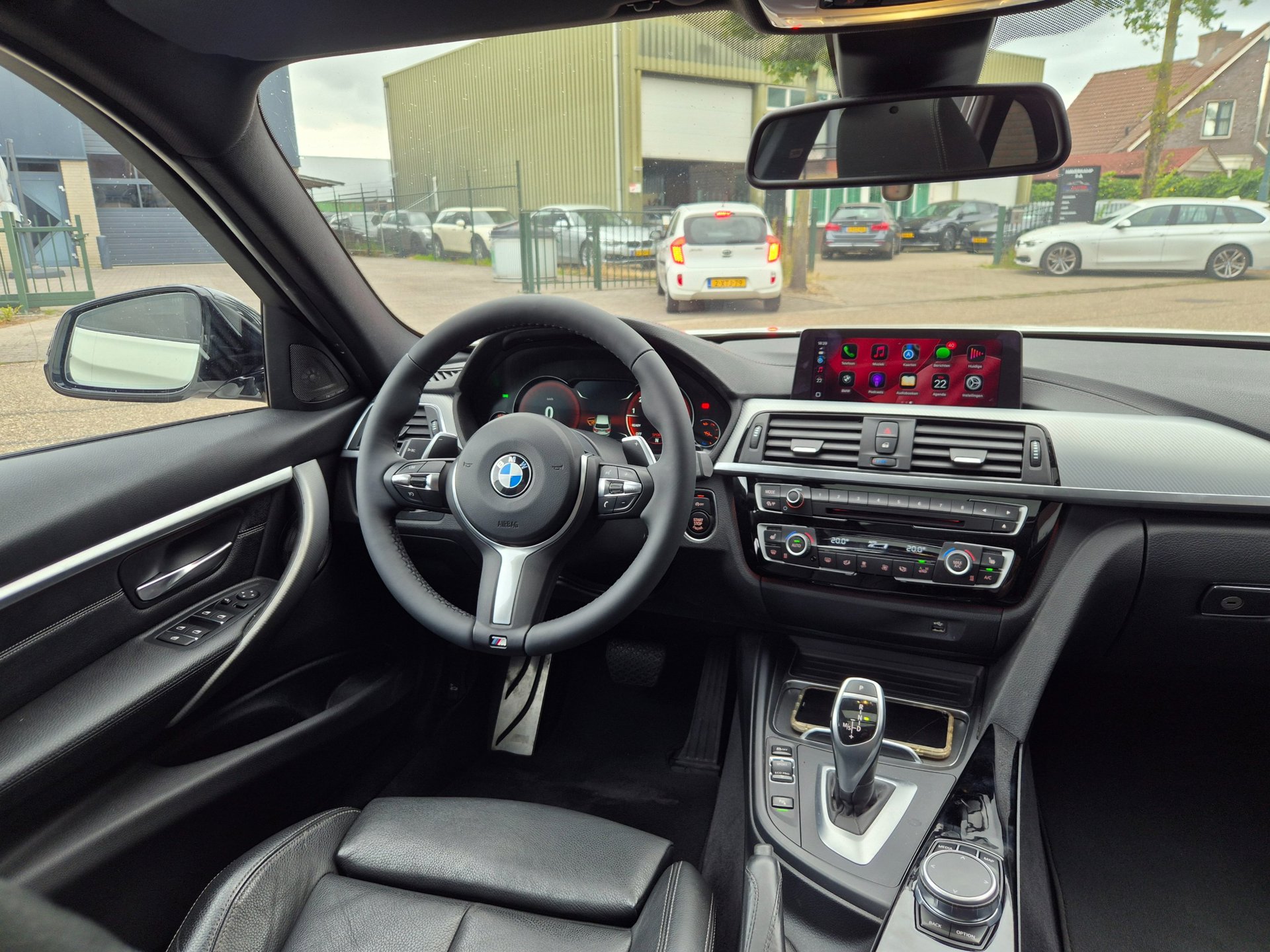 Foto van BMW 320i