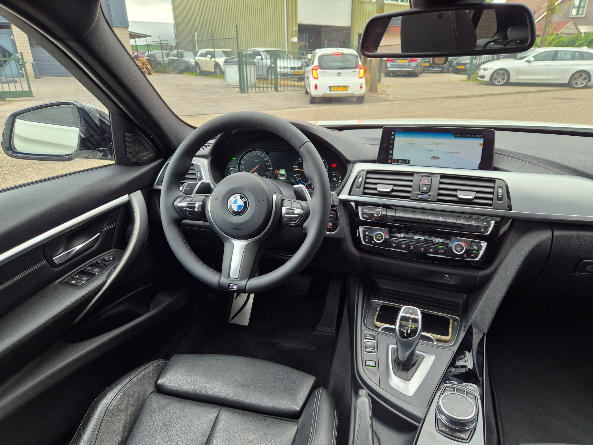 Foto van BMW 320i