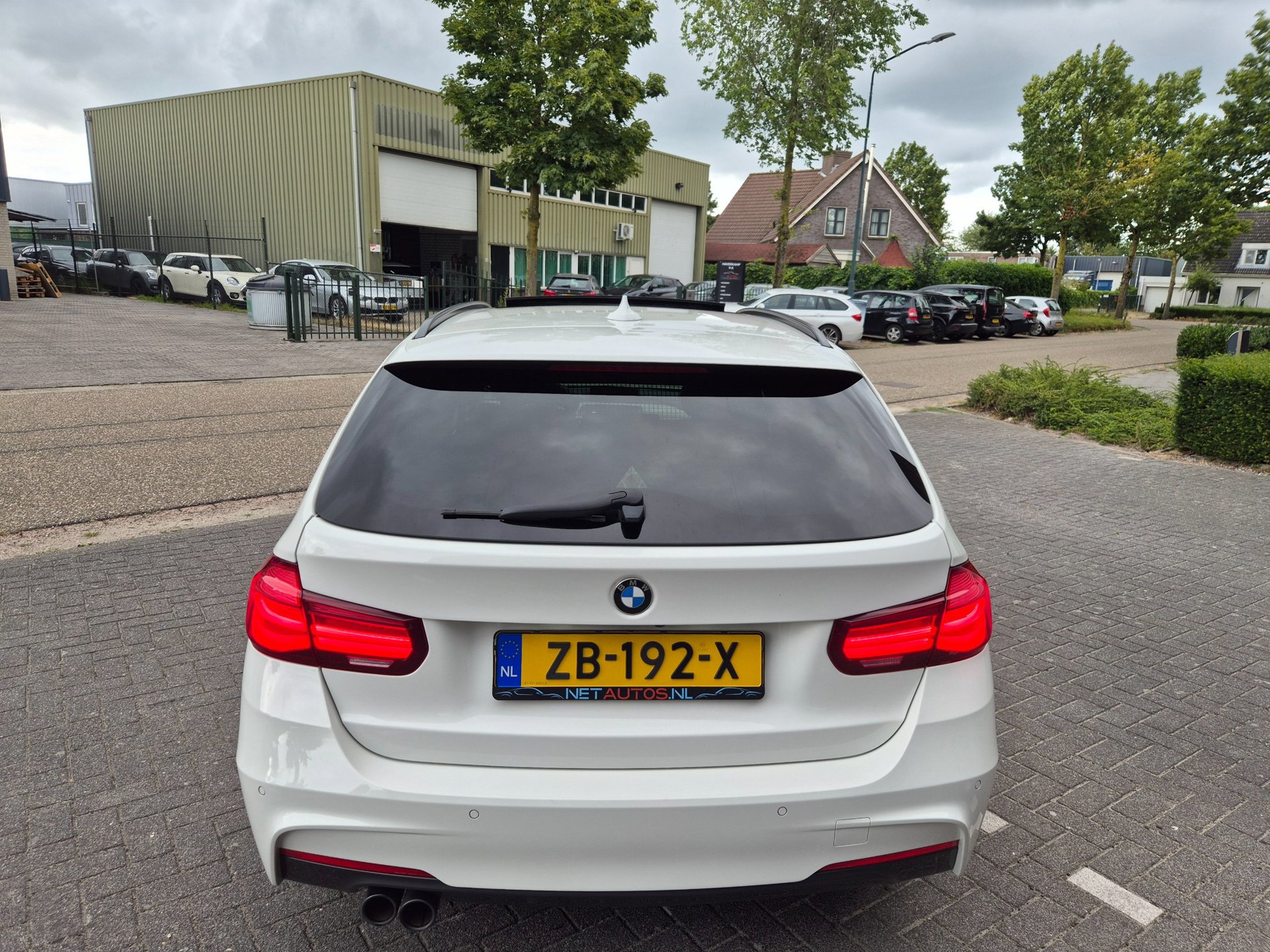 Foto van BMW 320i
