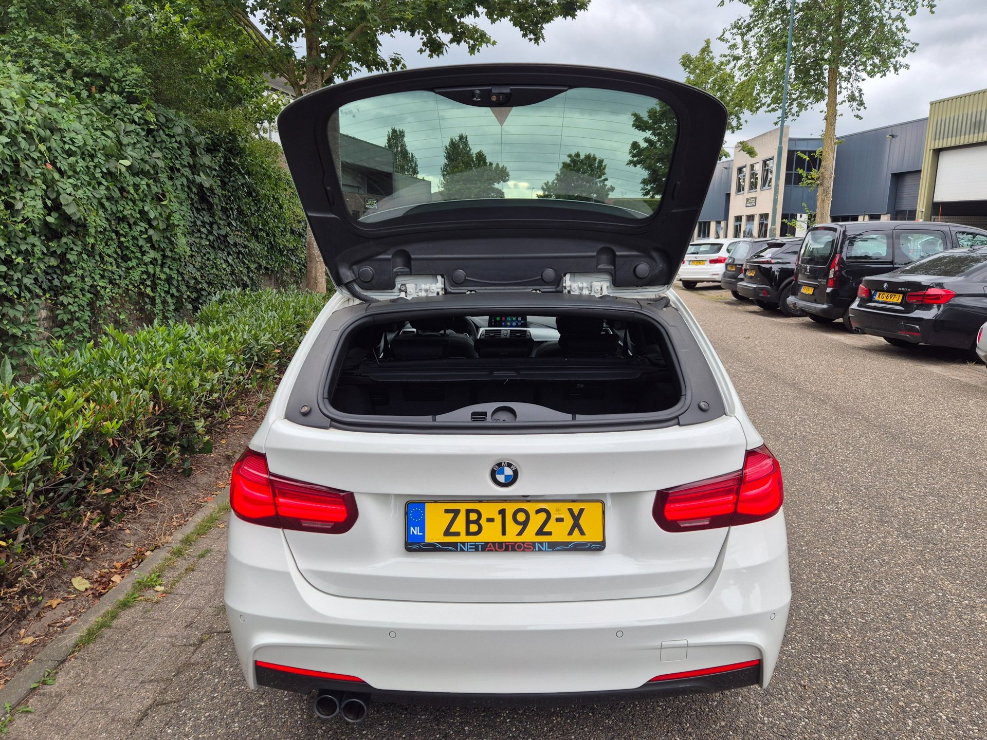 Foto van BMW 320i