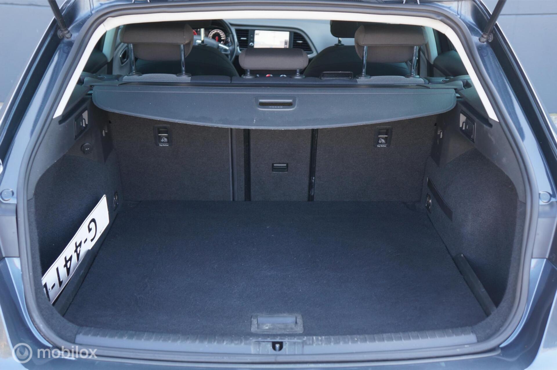 Foto van Seat Leon Sportourer ST