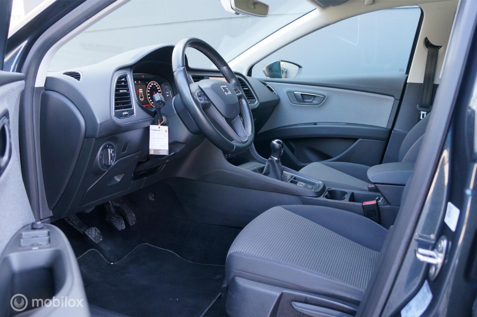 Foto van Seat Leon Sportourer ST