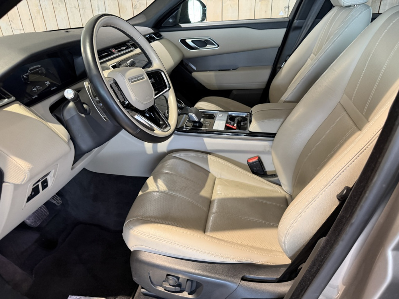 Foto van Land Rover Range Rover Velar