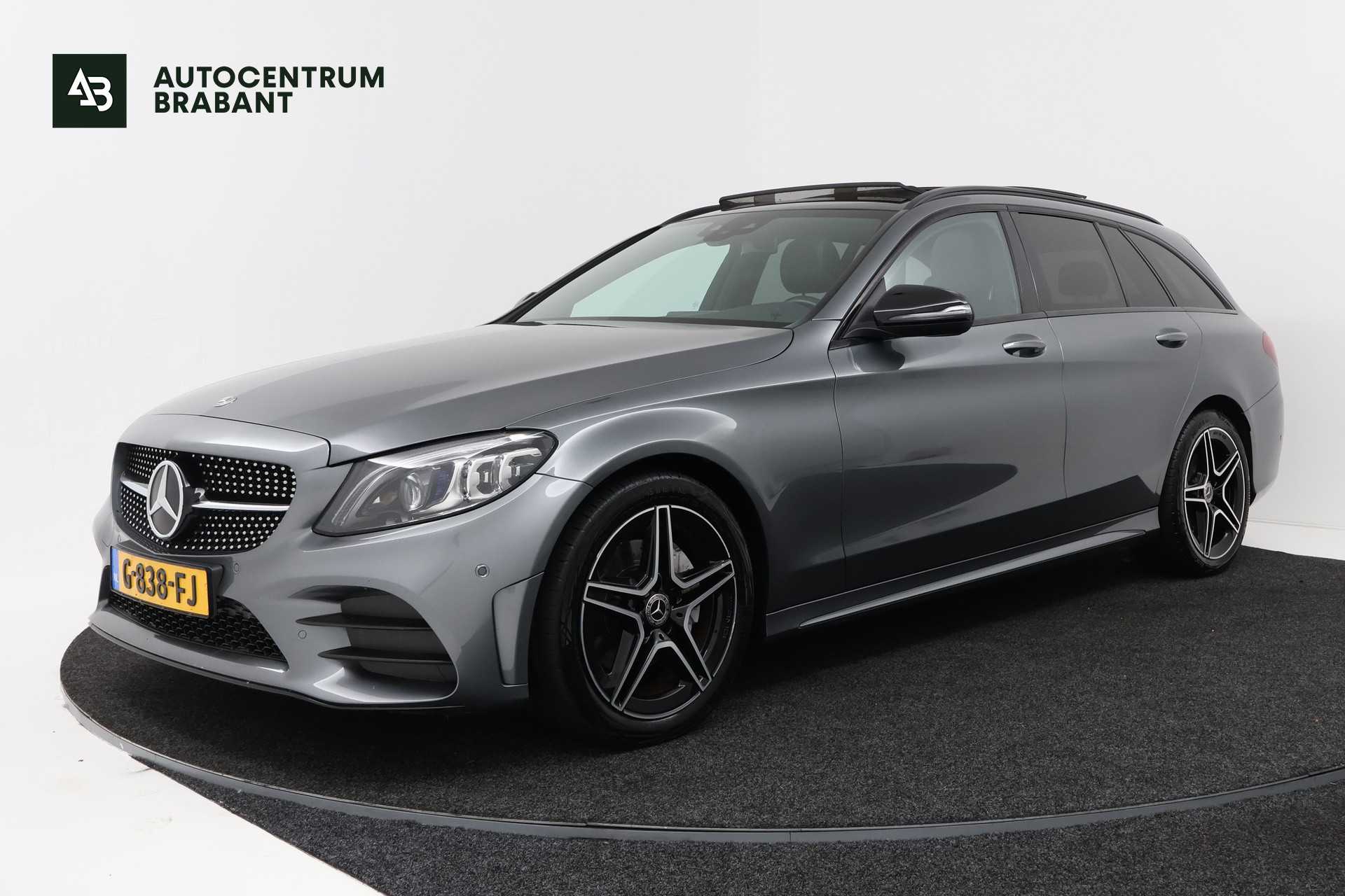 Foto van Mercedes-Benz C 200