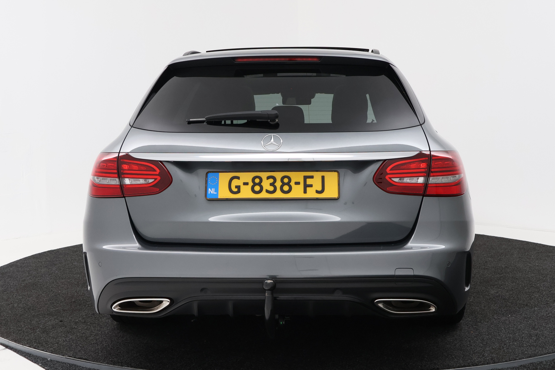 Foto van Mercedes-Benz C 200