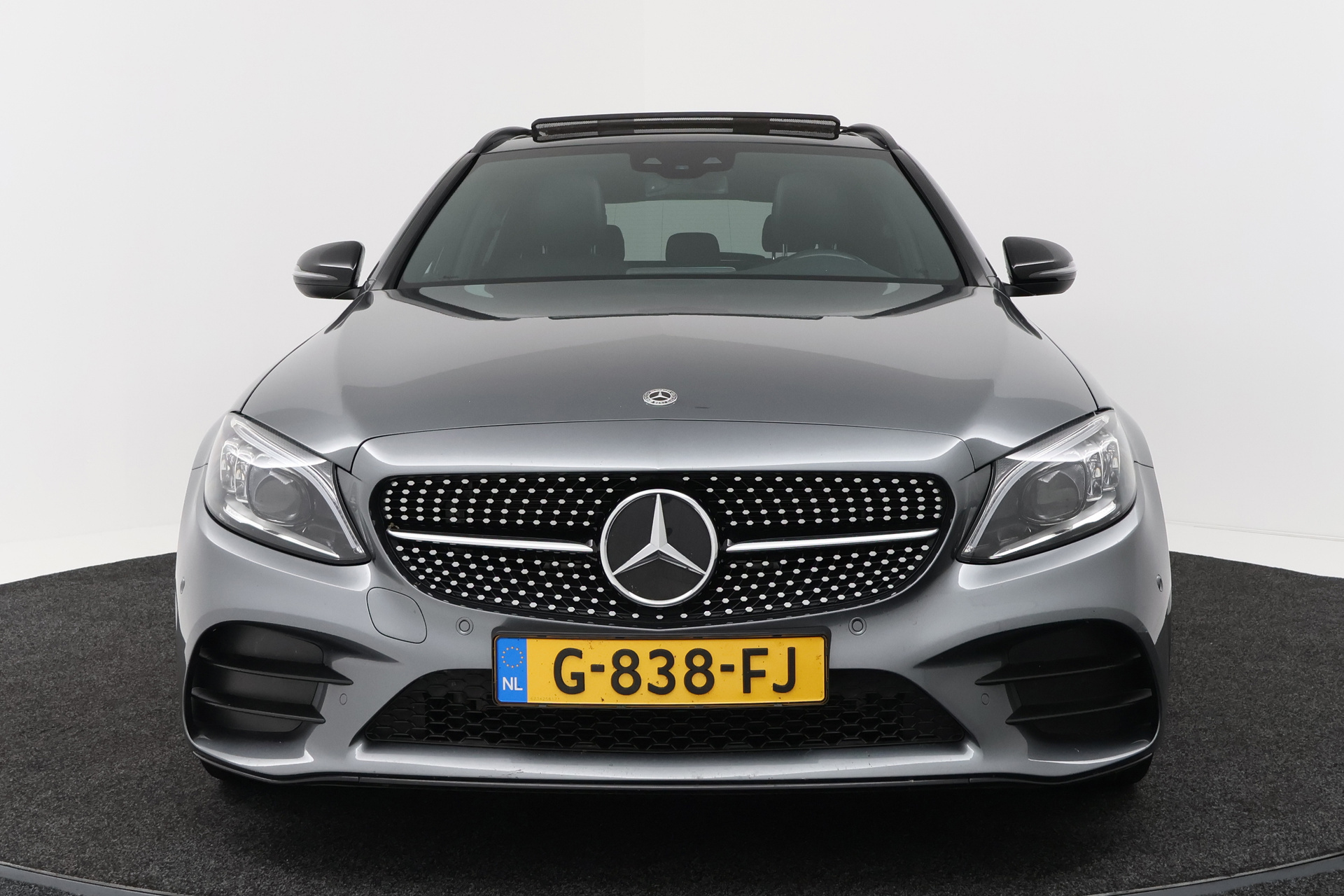Foto van Mercedes-Benz C 200
