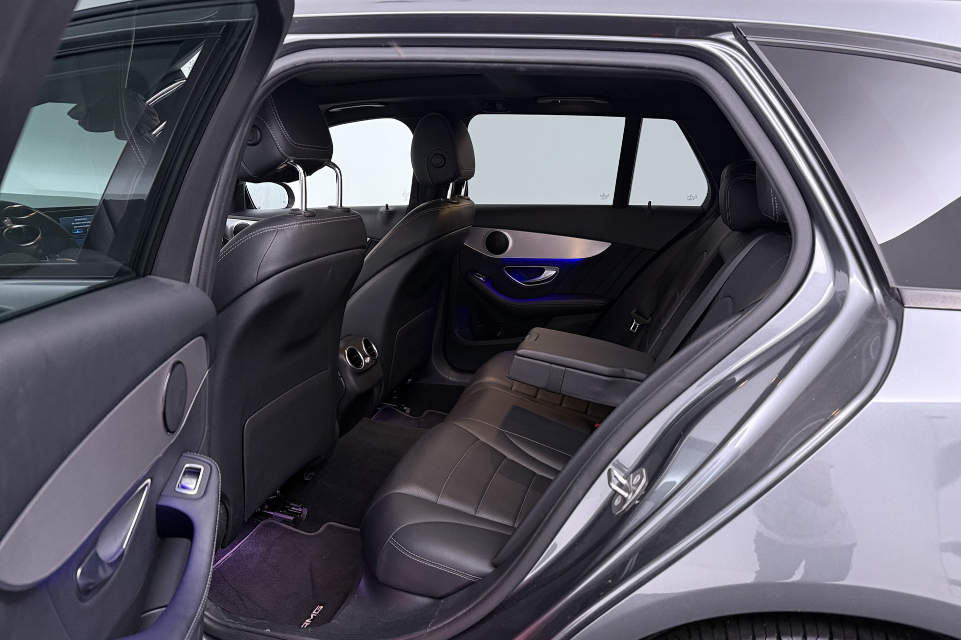 Foto van Mercedes-Benz C 200