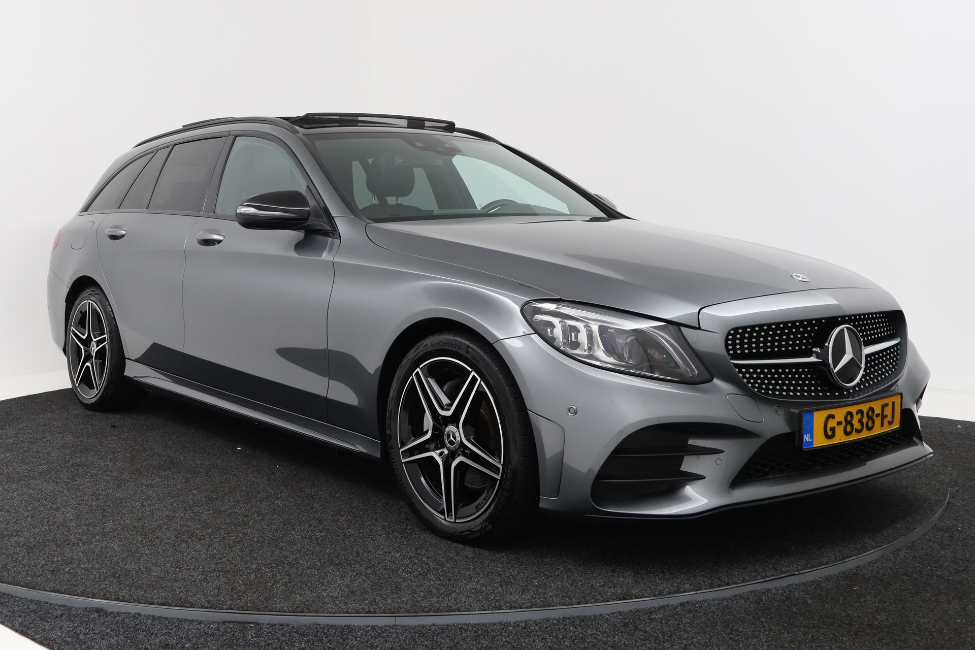 Foto van Mercedes-Benz C 200