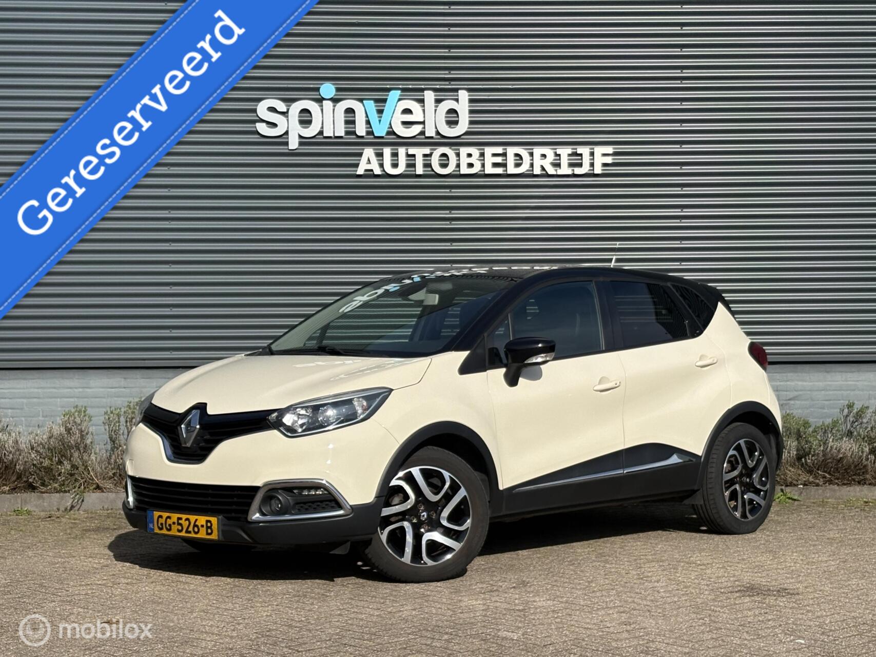 Renault Captur 1.2 TCe Dynamique - Aut - Trekhaak - Camera 2015 - voorkant