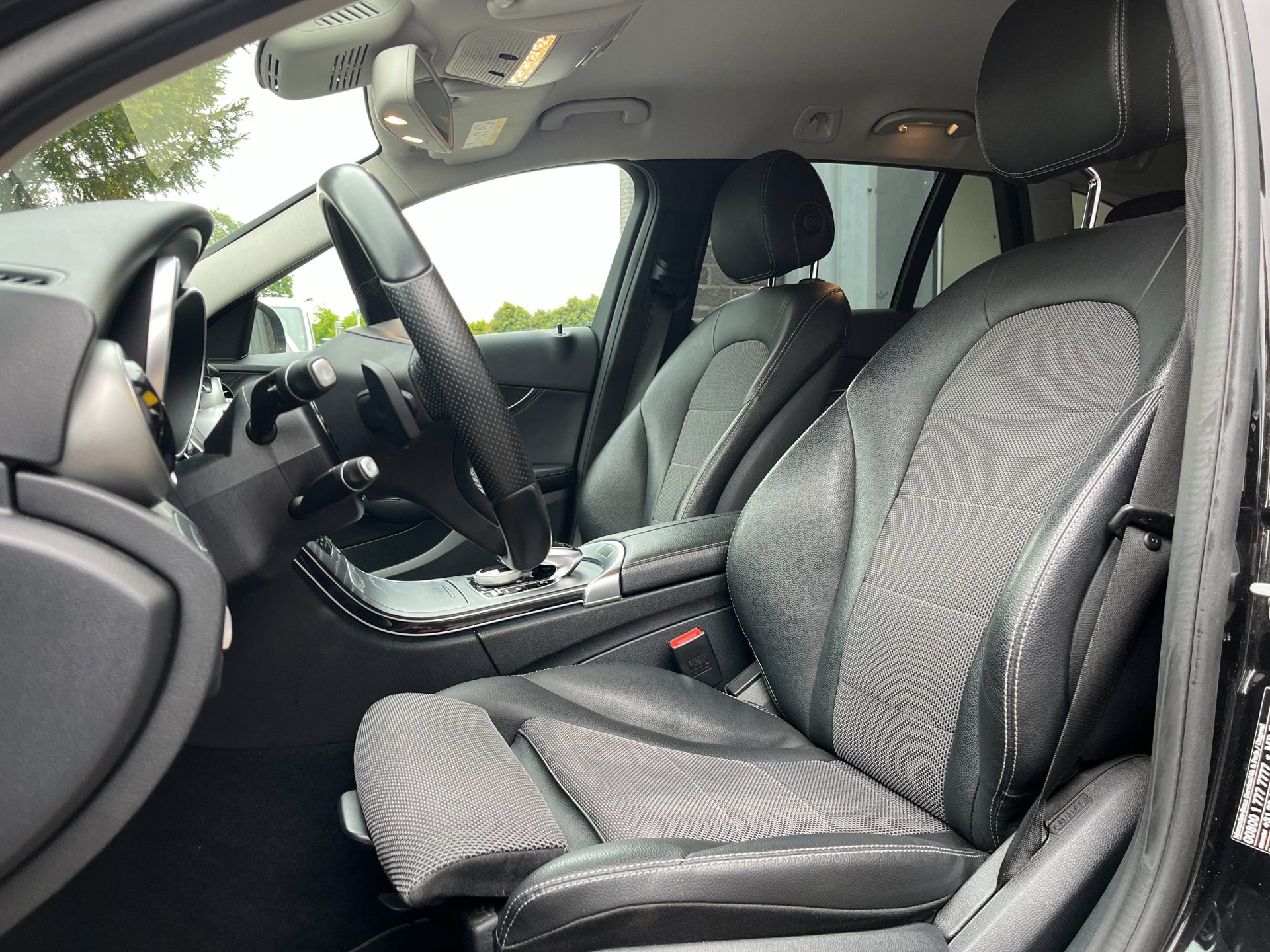 Foto van Mercedes-Benz C 350 E