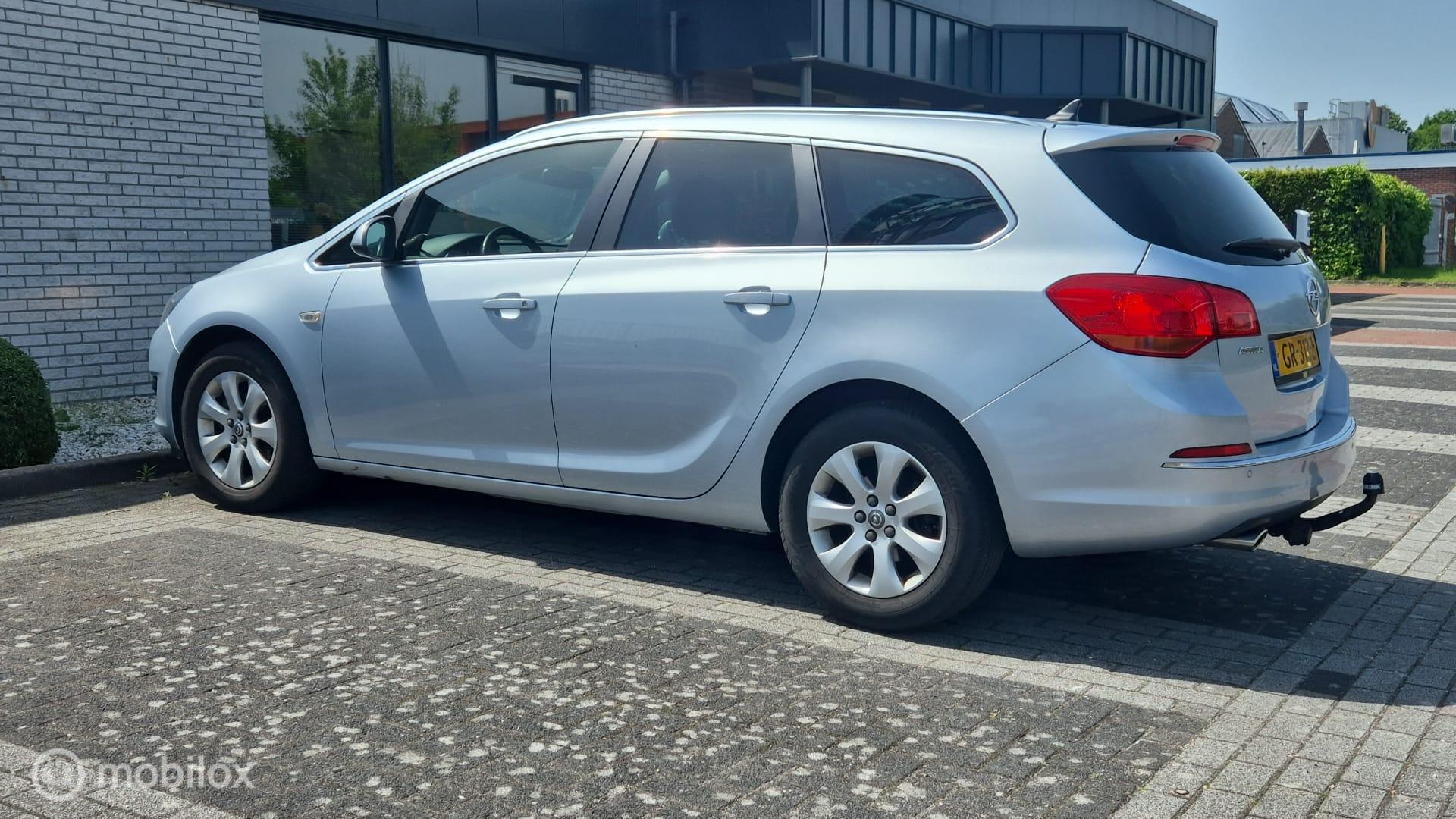 Foto van Opel Astra Sports Tourer
