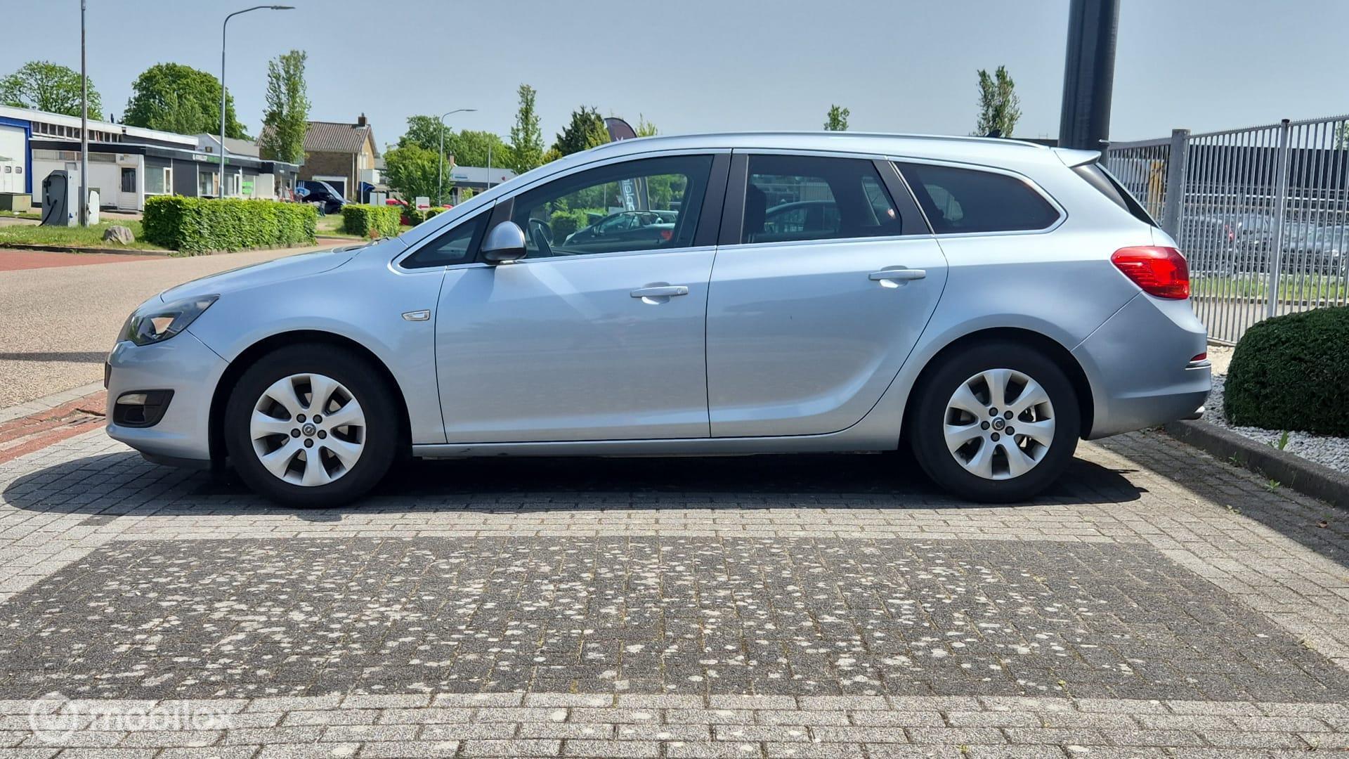 Foto van Opel Astra Sports Tourer