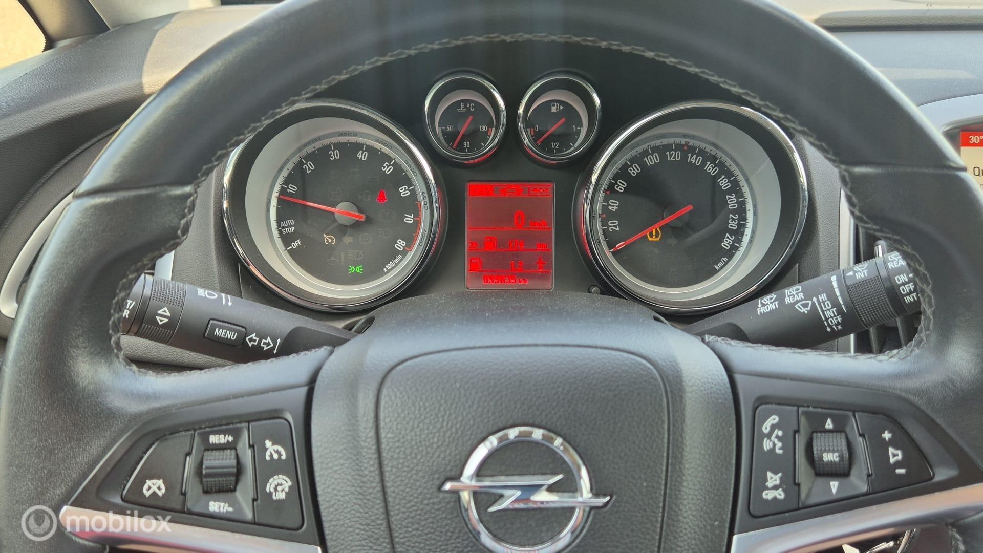 Foto van Opel Astra Sports Tourer