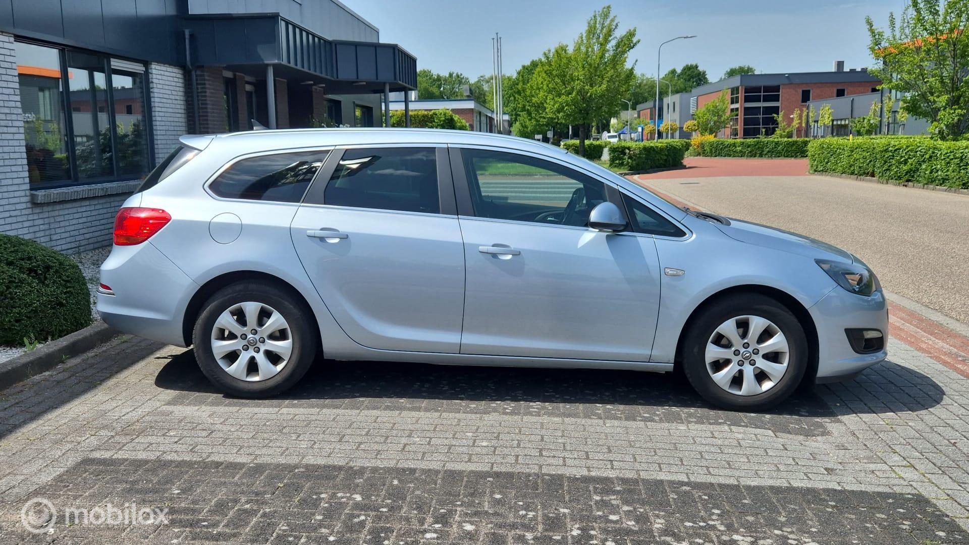 Foto van Opel Astra Sports Tourer