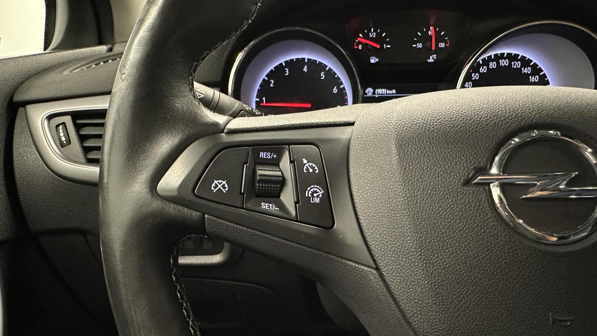 Foto van Opel Astra Sports Tourer