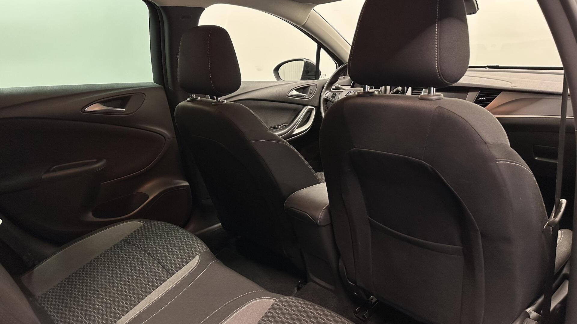 Foto van Opel Astra Sports Tourer