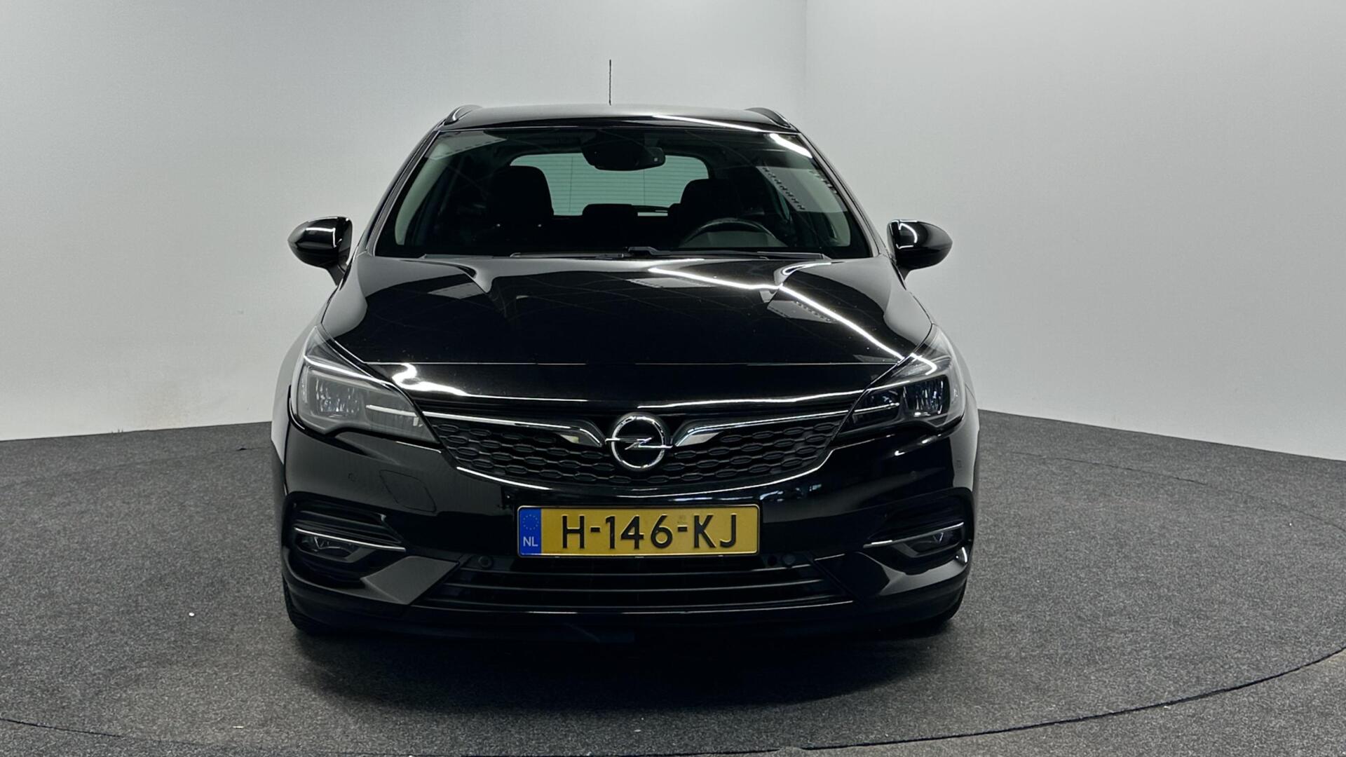 Foto van Opel Astra Sports Tourer