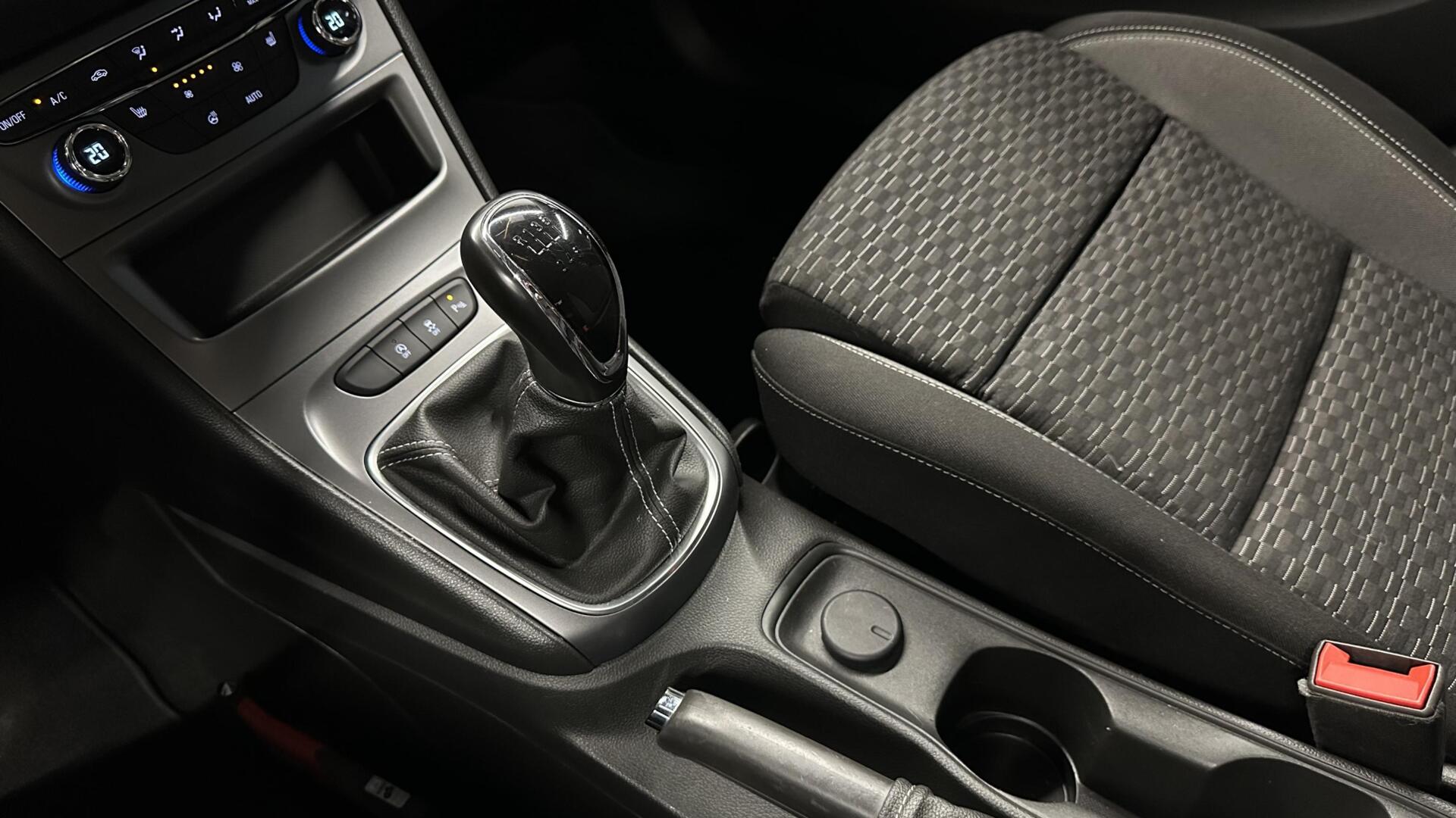 Foto van Opel Astra Sports Tourer