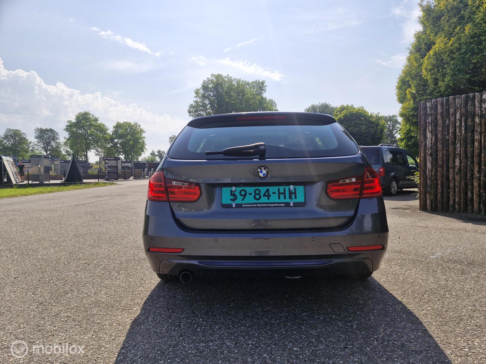 Foto van BMW 320d xDrive