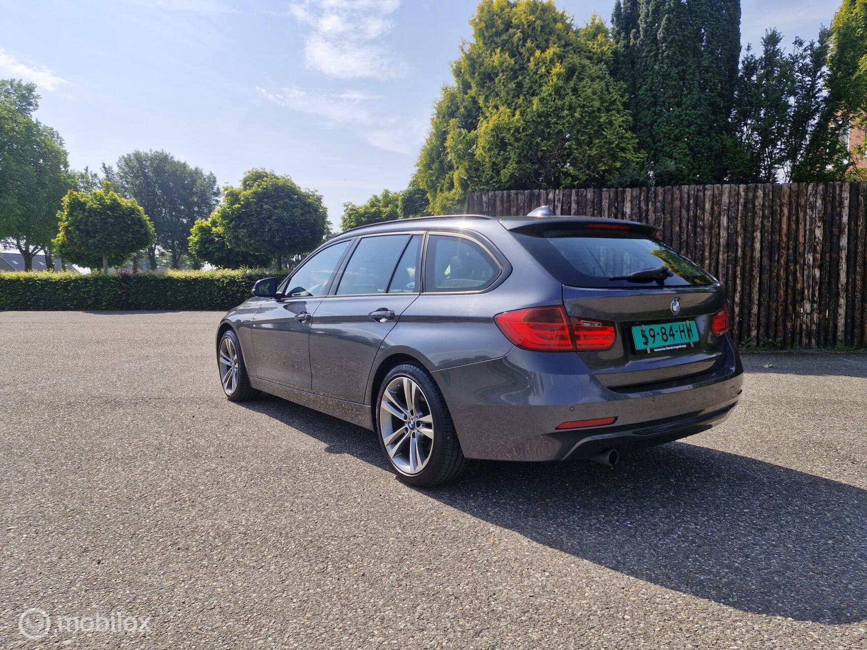 Foto van BMW 320d xDrive
