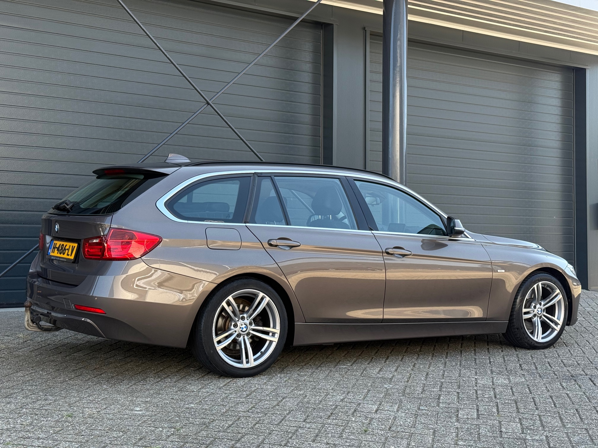Foto van BMW 328i
