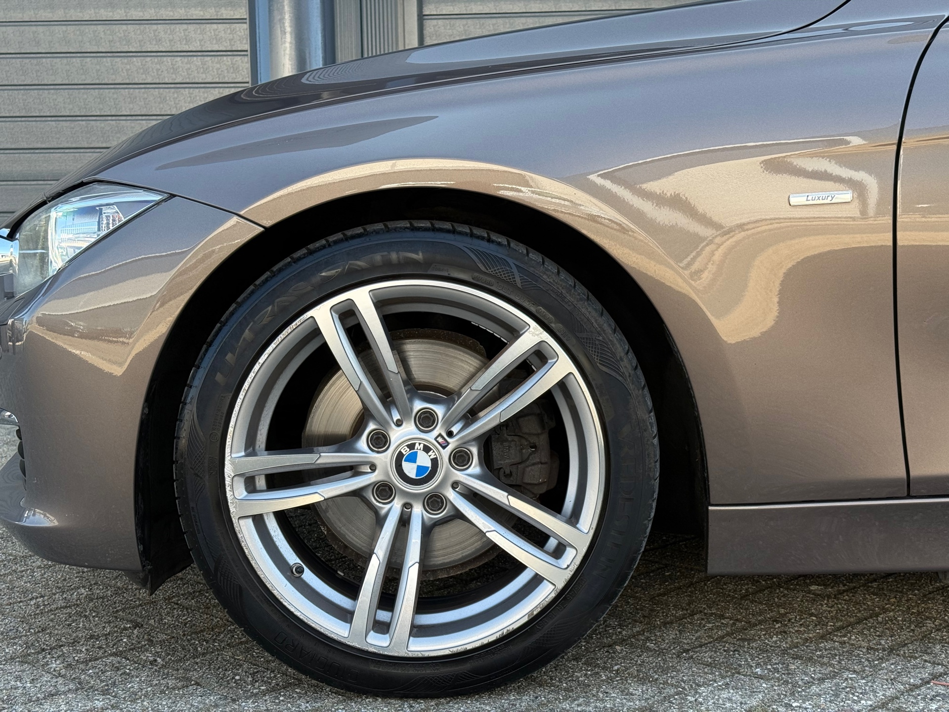 Foto van BMW 328i