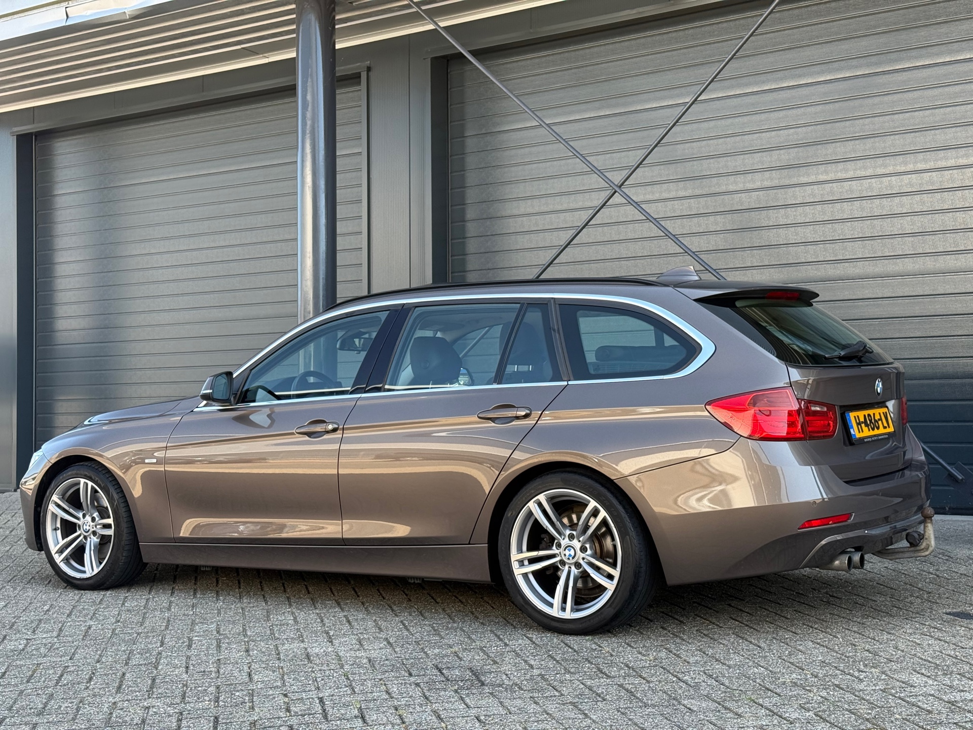 Foto van BMW 328i
