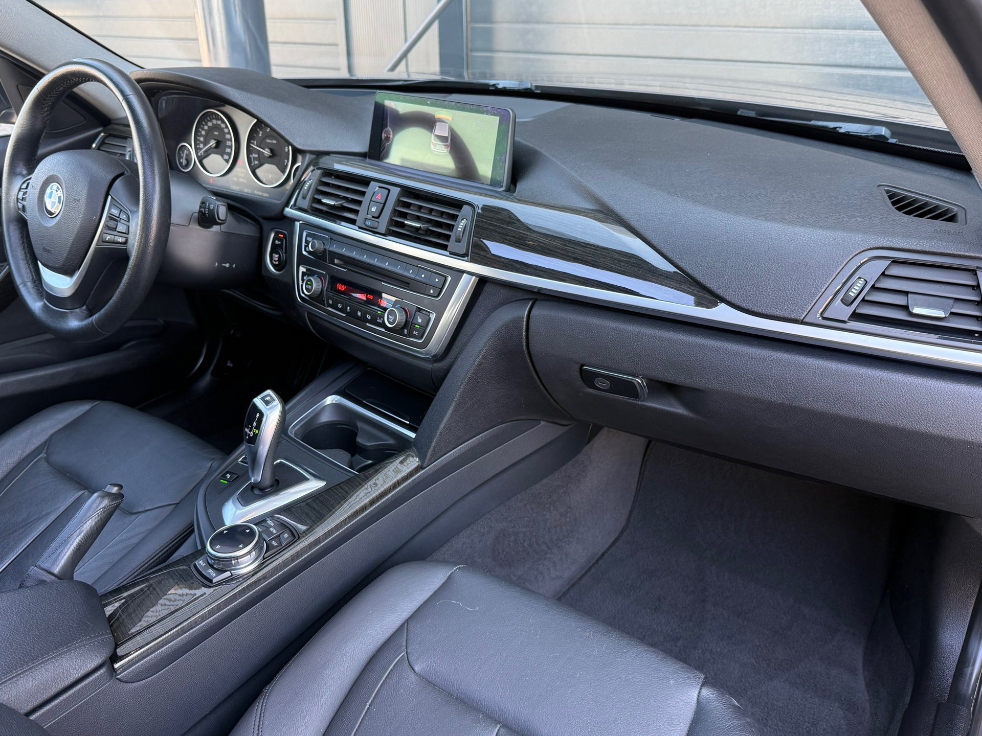 Foto van BMW 328i