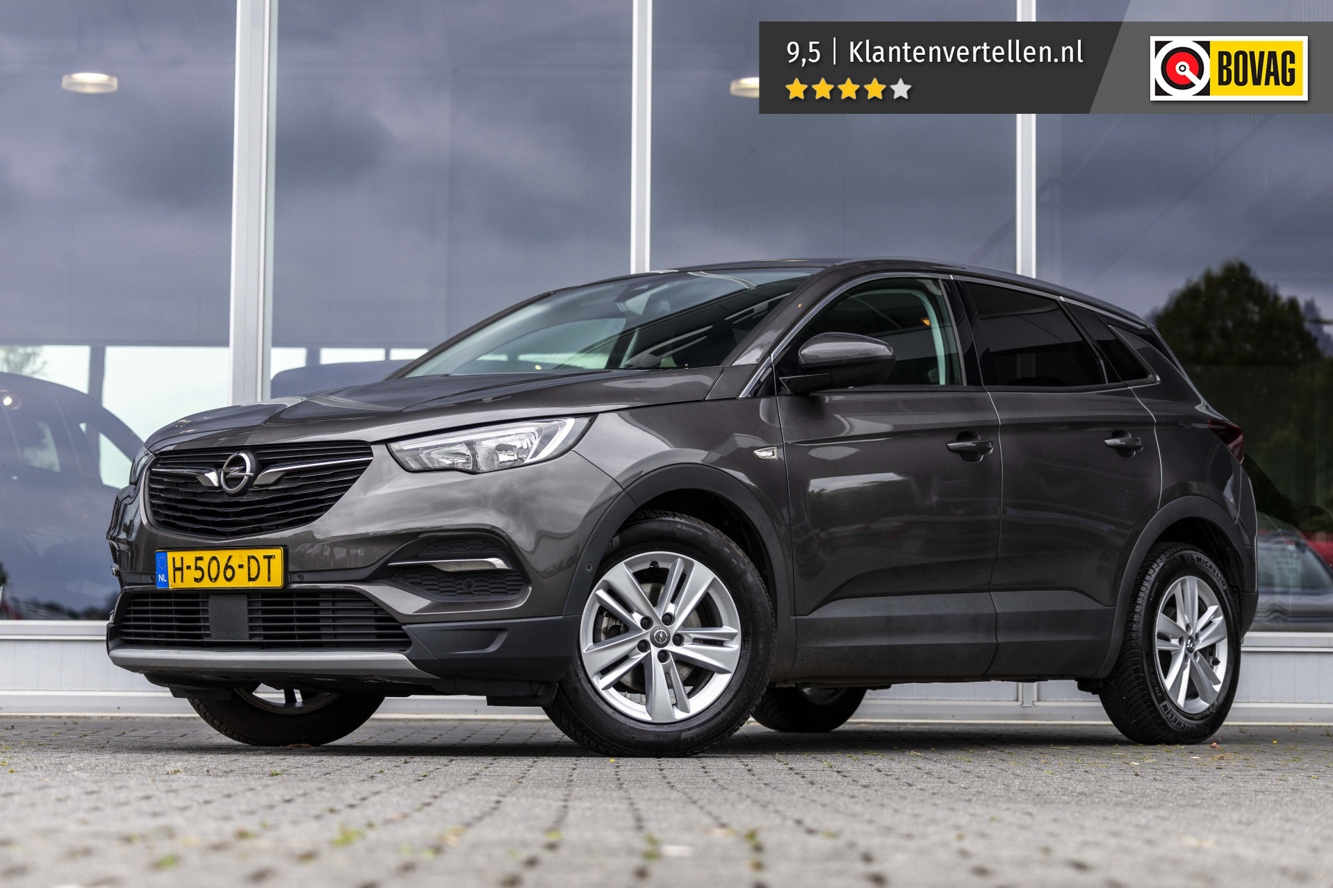 Opel Grandland X 1.2 Turbo Business Executive 2020 - voorkant