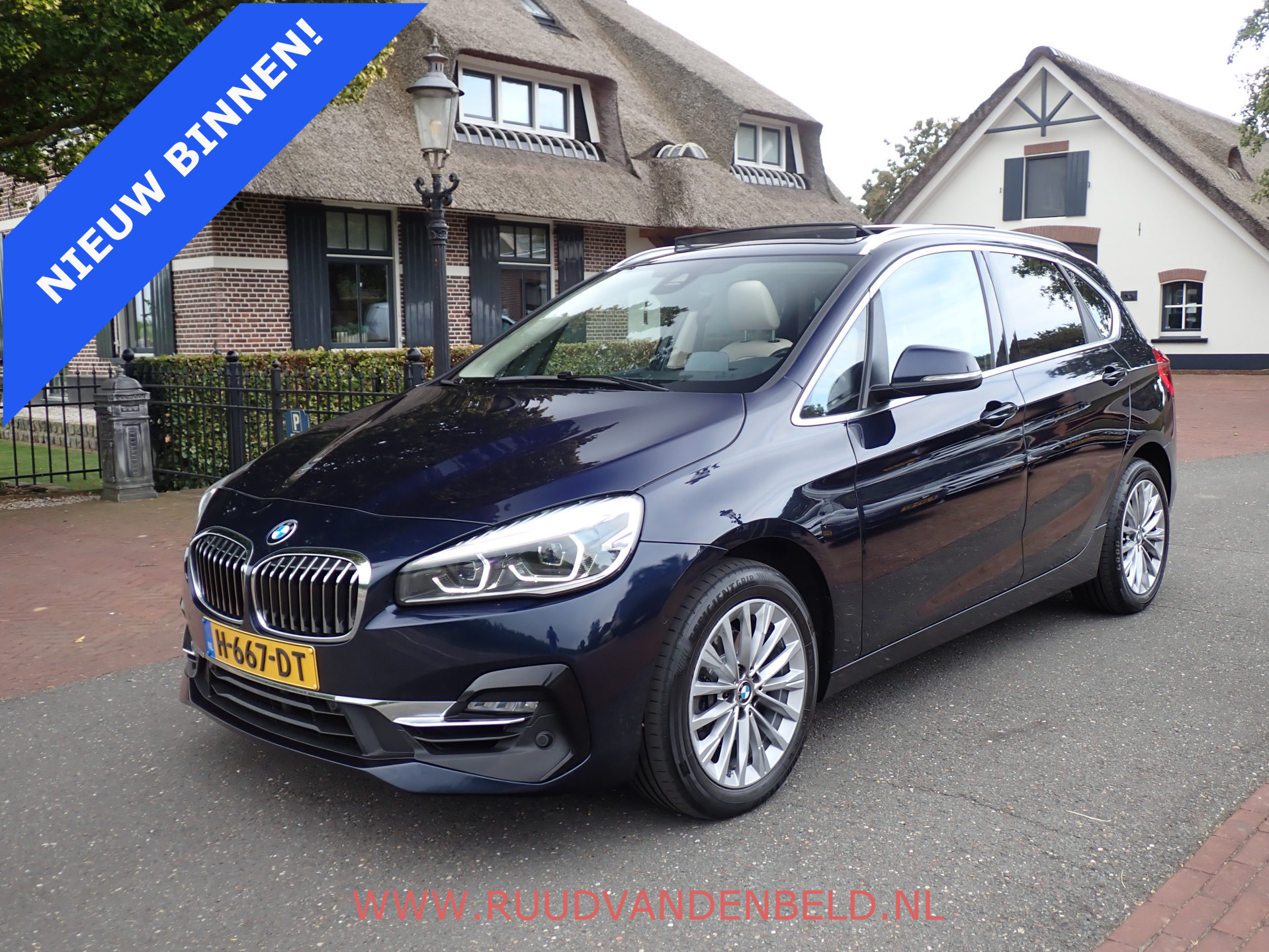 BMW 218i Active Tourer 218i High Executive 2020 - voorkant