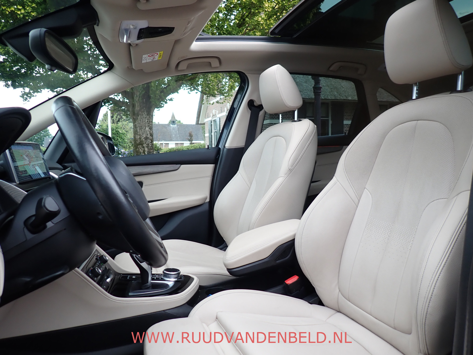 Foto van BMW 218i Active Tourer