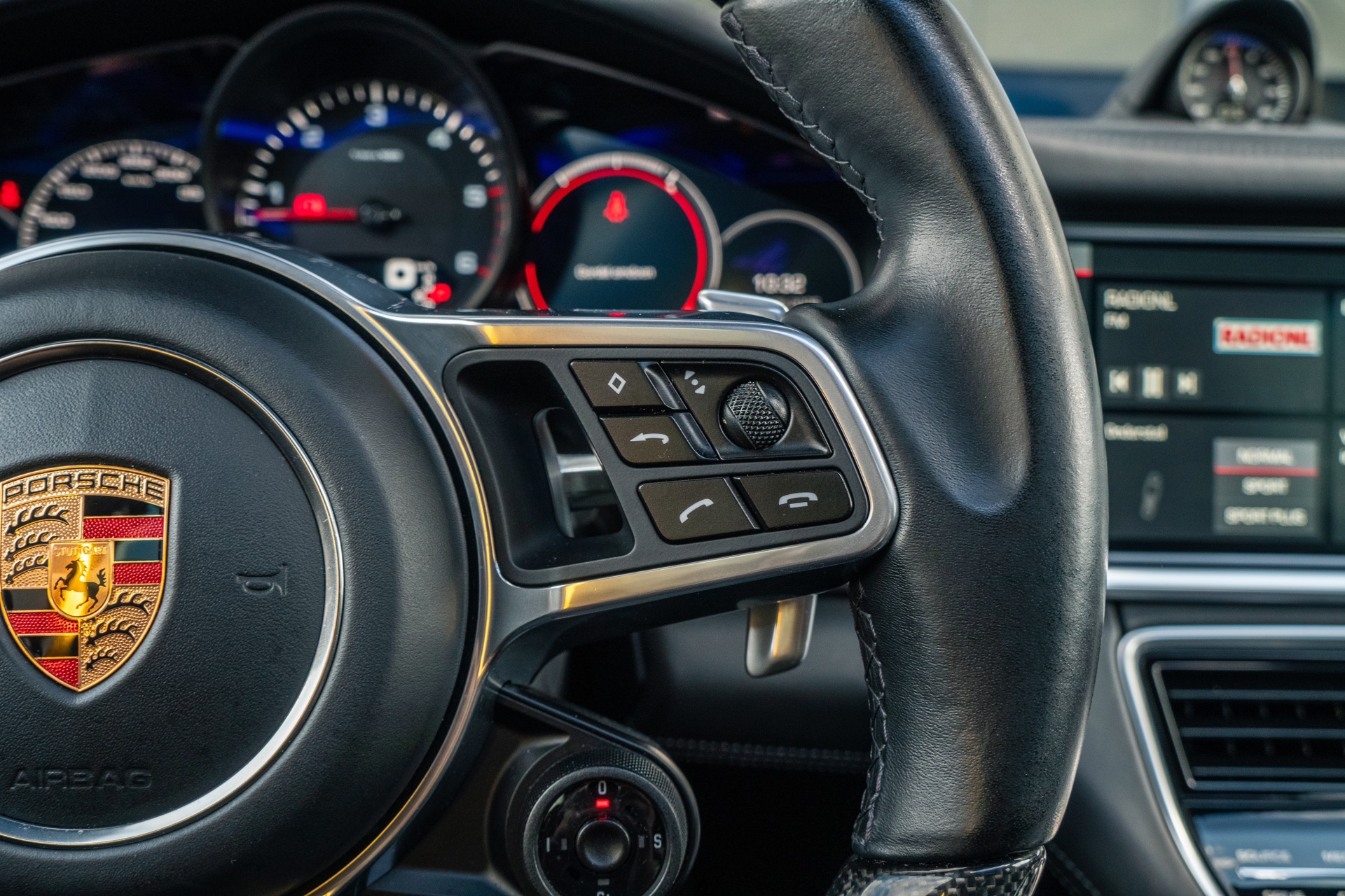 Foto van Porsche Panamera 4s Diesel