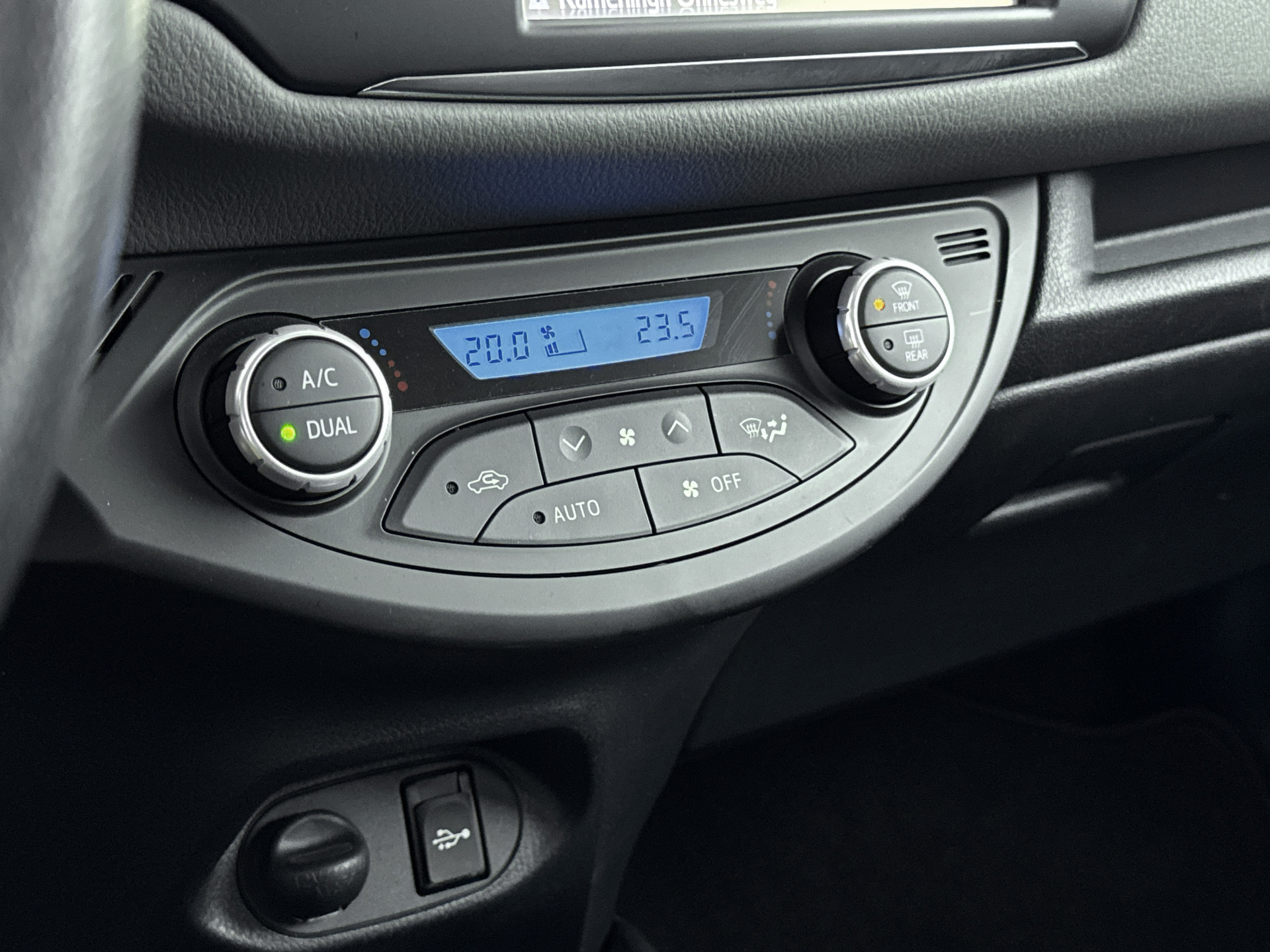 Foto van Toyota Toyota Yaris Hybrid