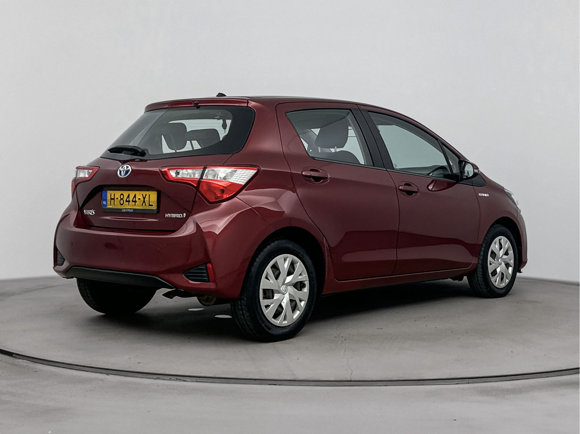 Foto van Toyota Toyota Yaris Hybrid