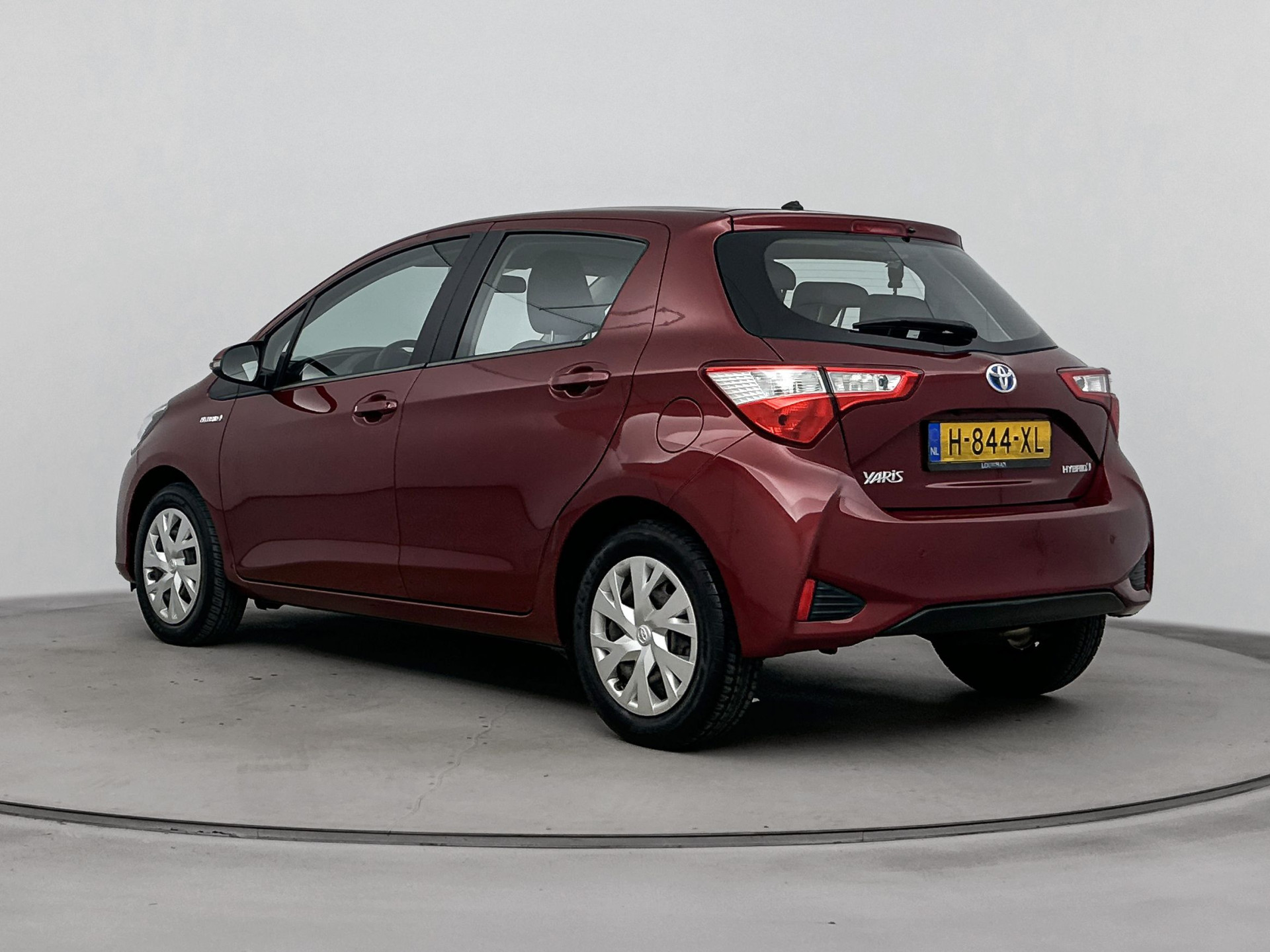 Foto van Toyota Toyota Yaris Hybrid