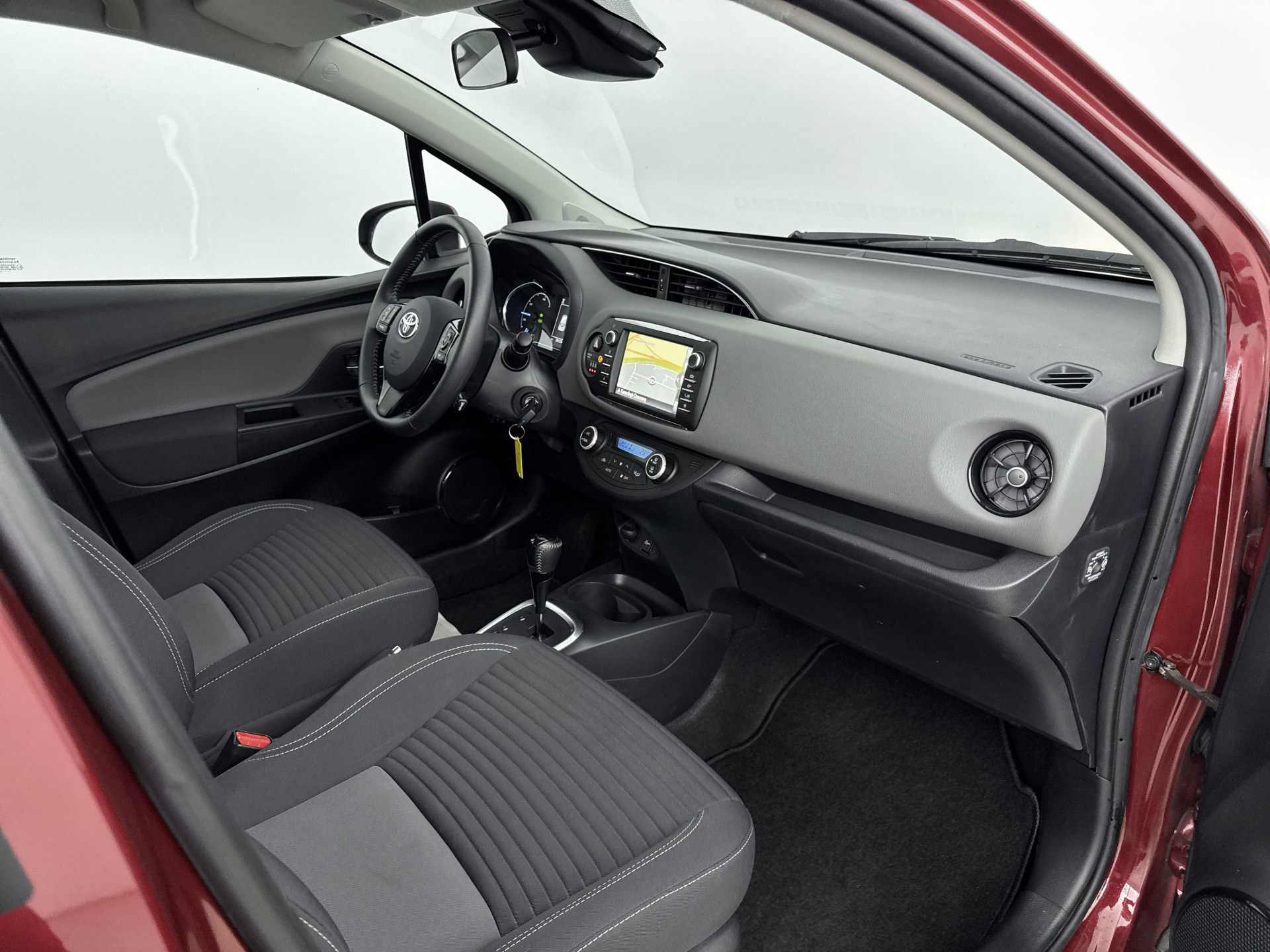 Foto van Toyota Toyota Yaris Hybrid