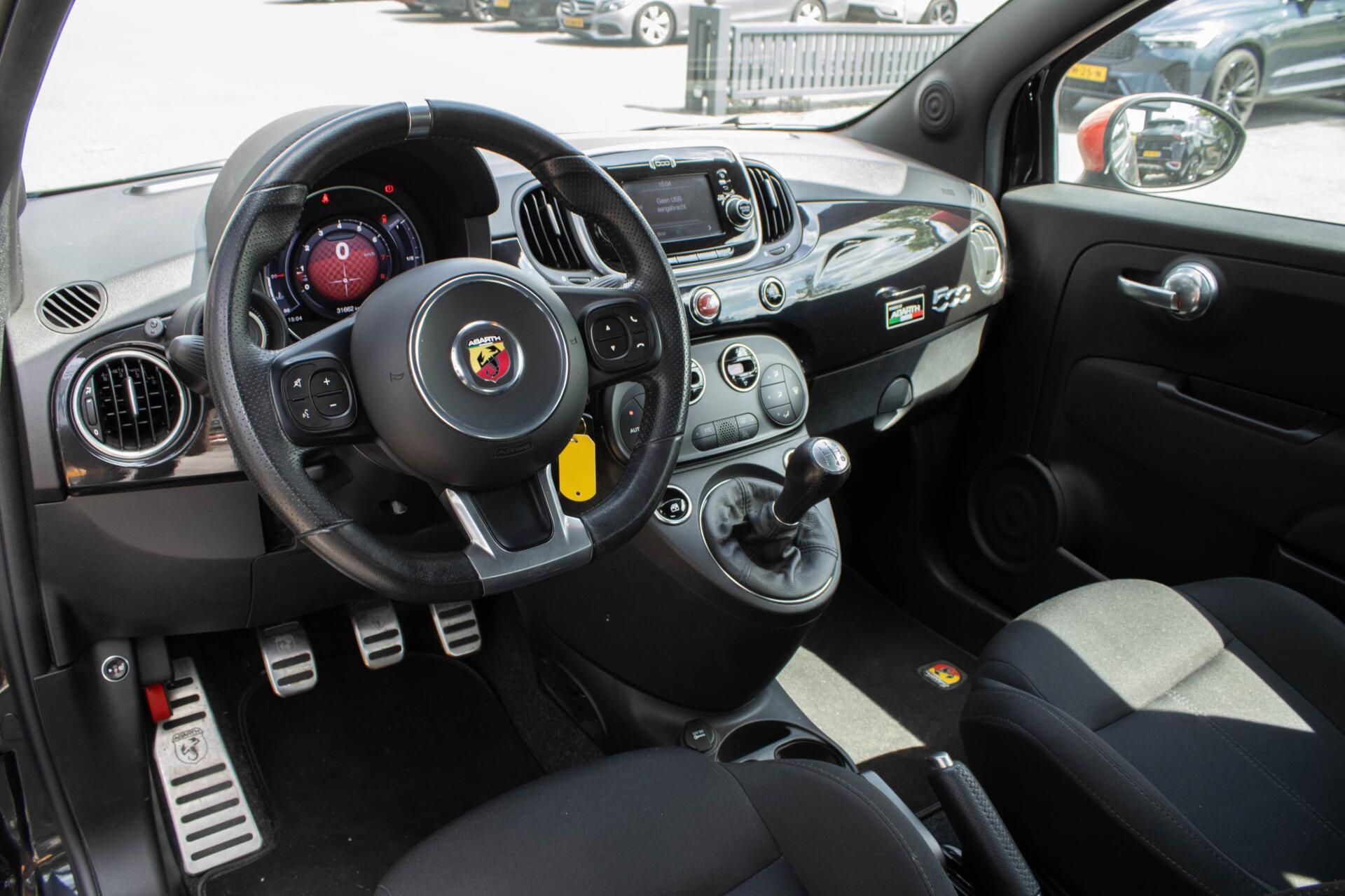 Foto van Fiat Abarth 500