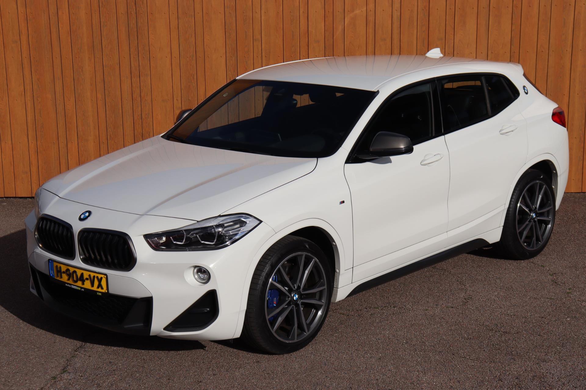 Foto van BMW X2 M35i