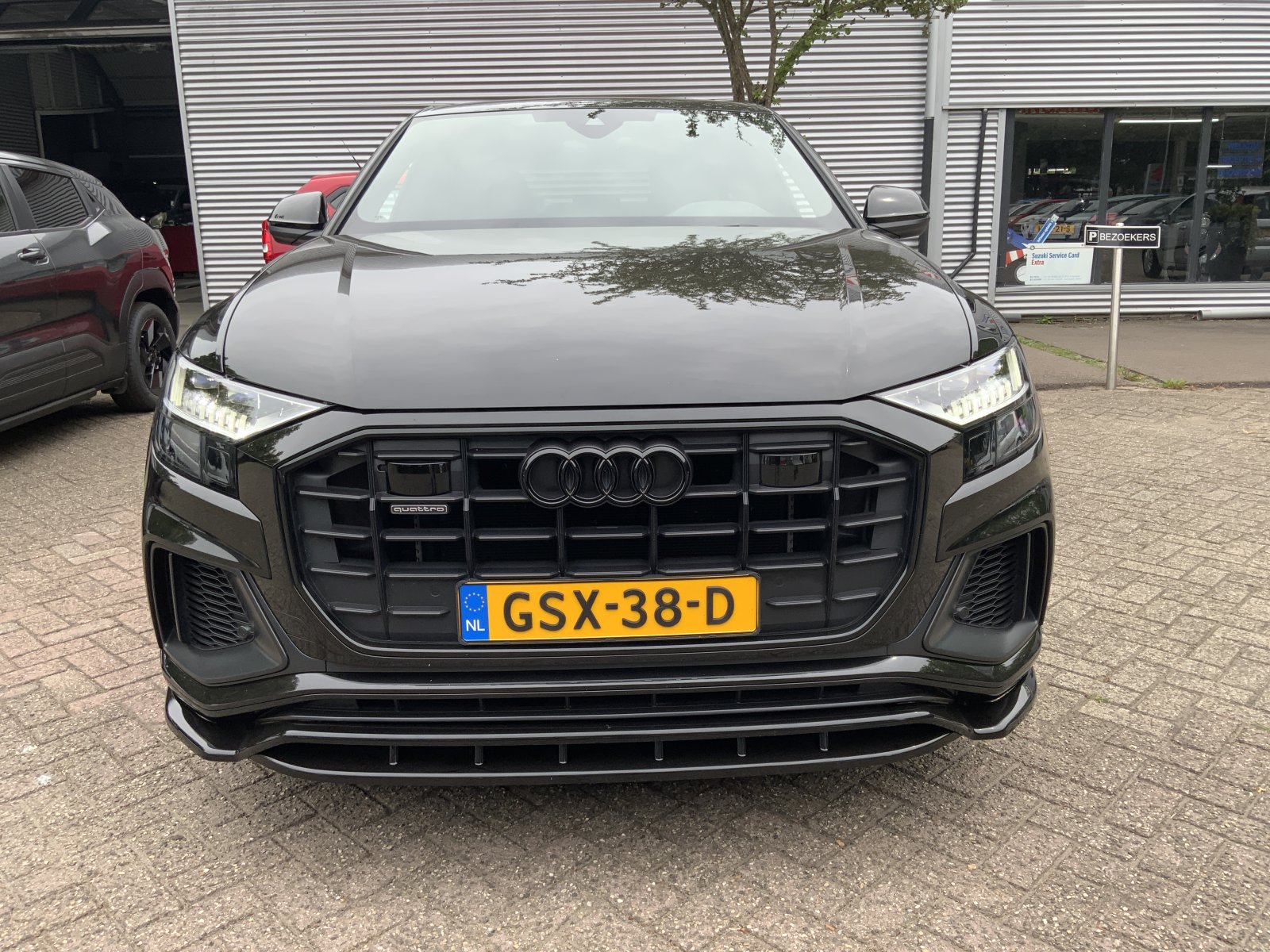 Inspectiefoto van Audi Q8