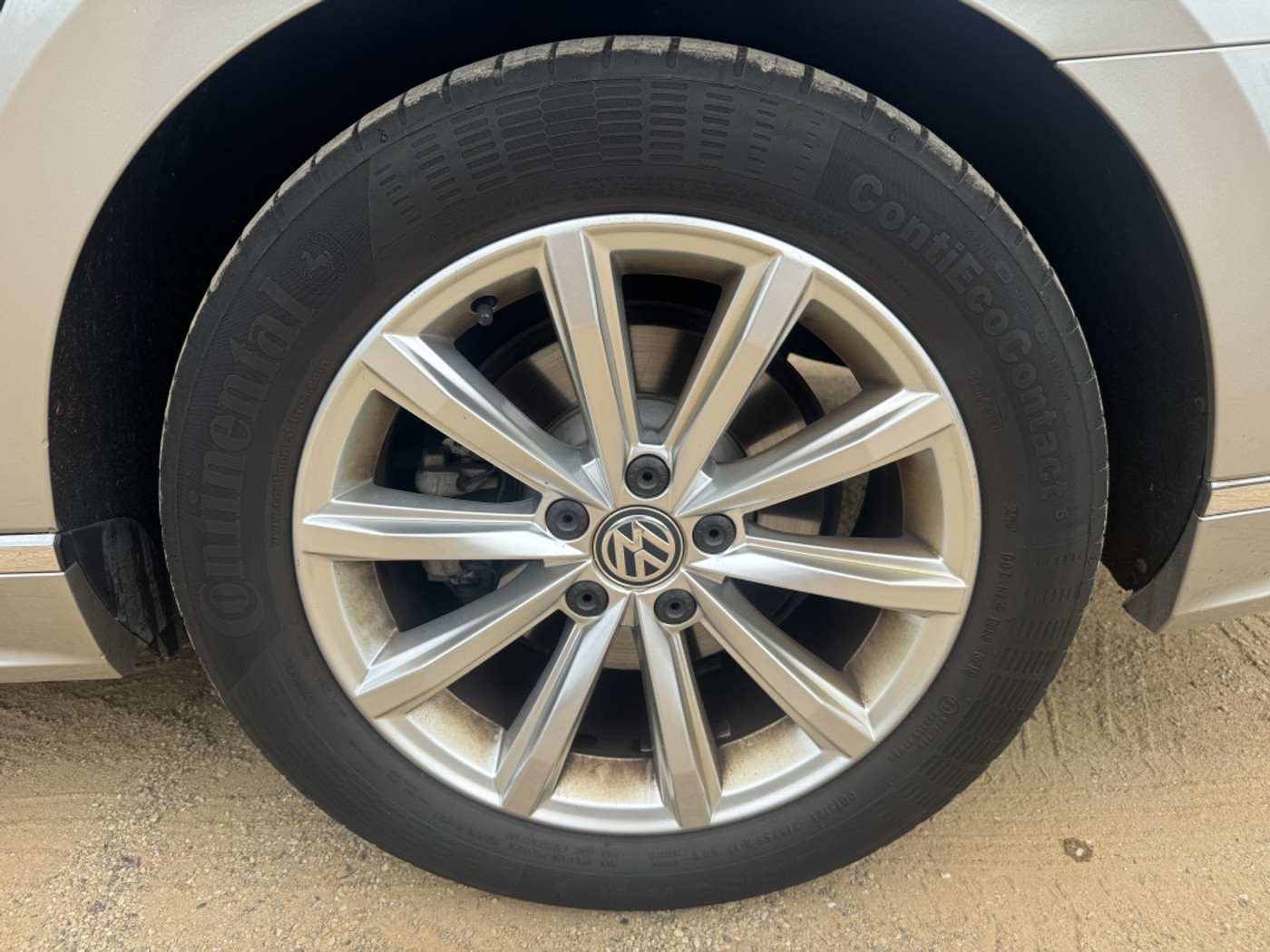 Foto van Volkswagen Passat
